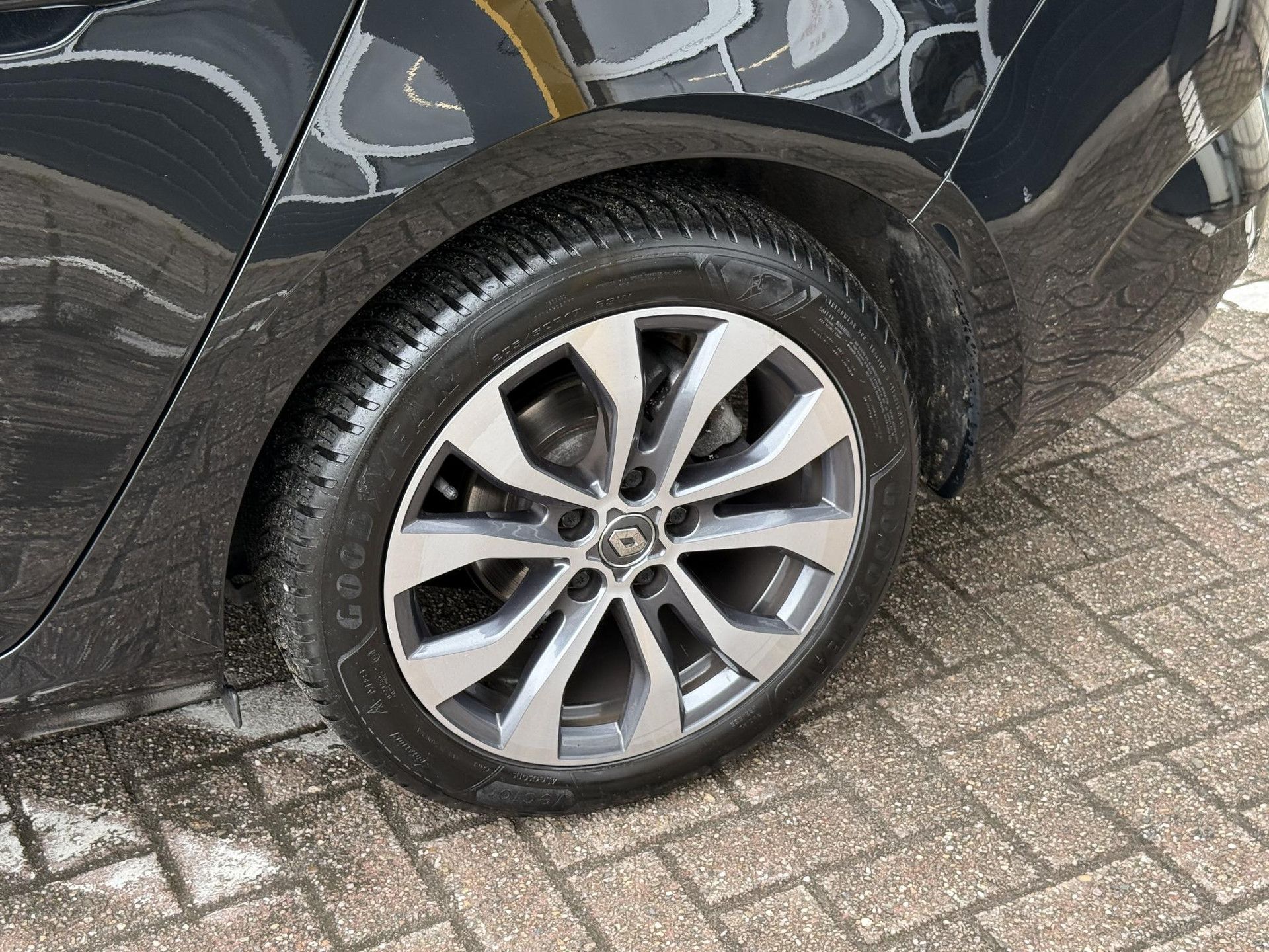 Renault MéganeEstate met kenteken T-086-GX – interieur