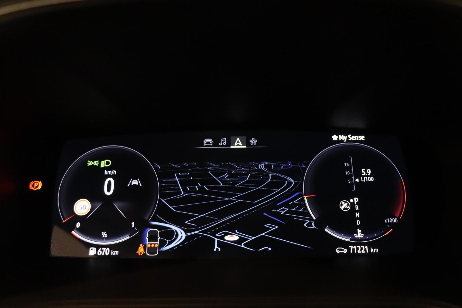 Renault MéganeEstate met kenteken T-161-PG – dashboard