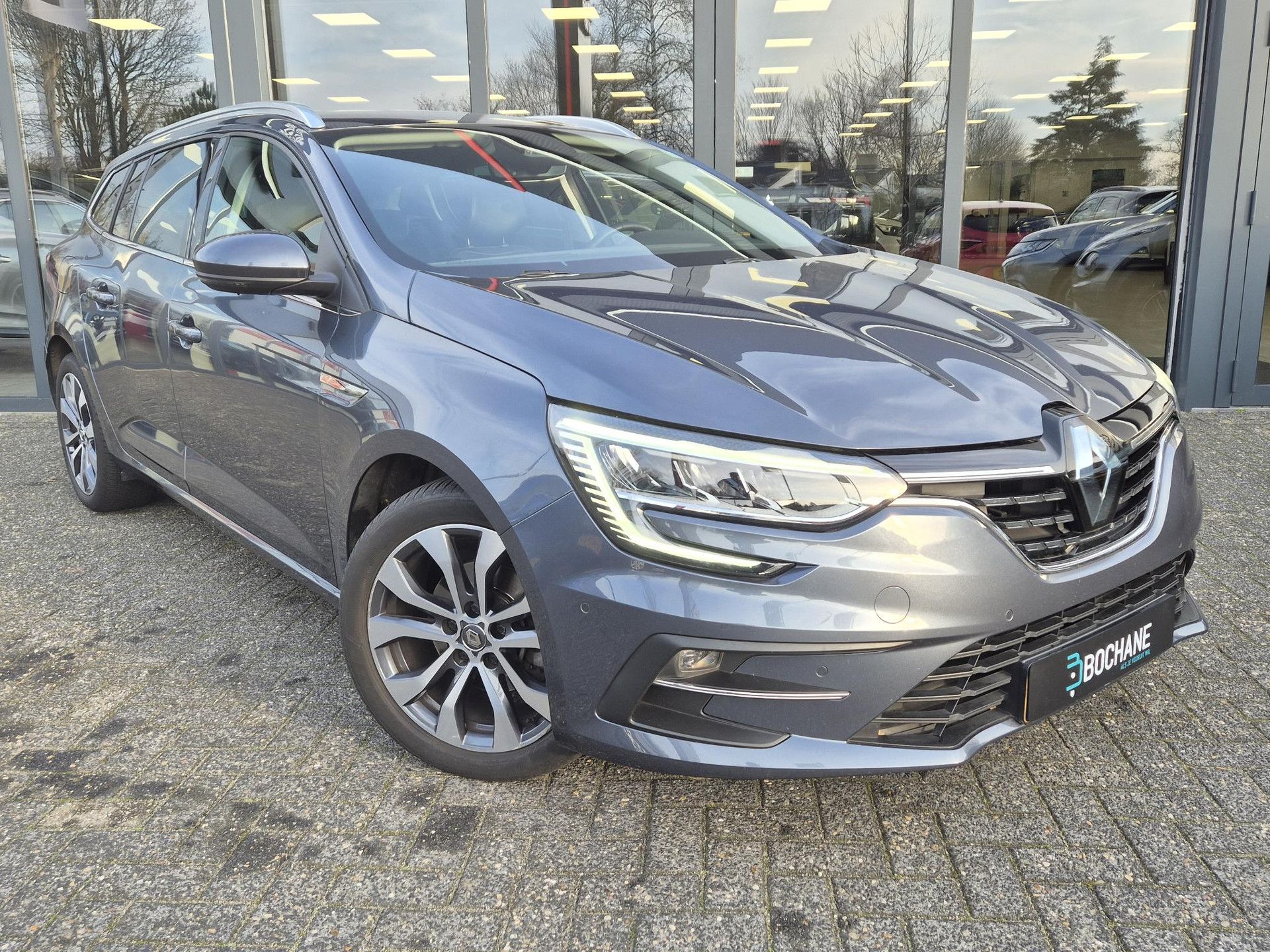 Renault MéganeEstate met kenteken T-211-GF – detailfoto