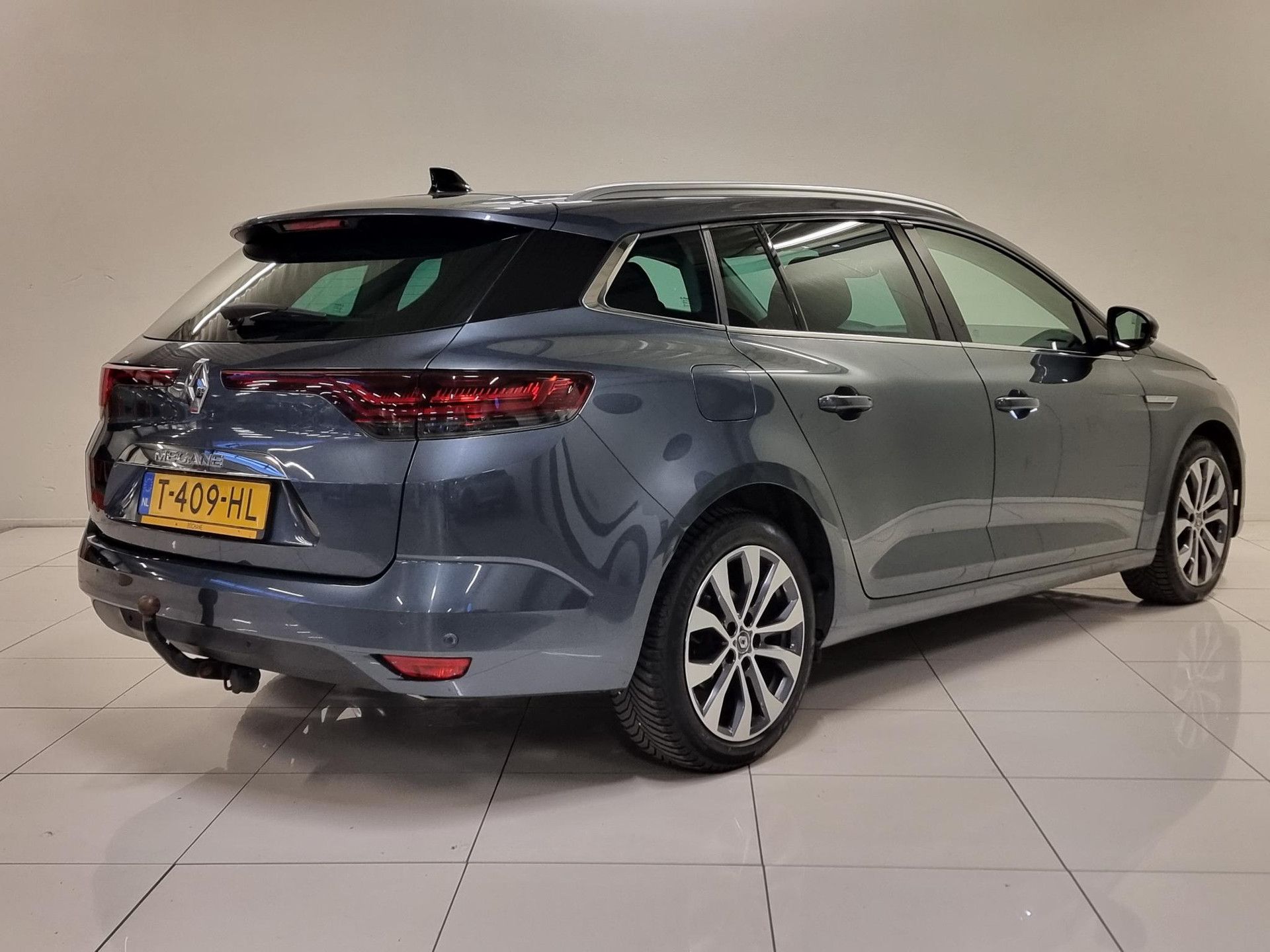 Renault MéganeEstate met kenteken T-409-HL – detailfoto