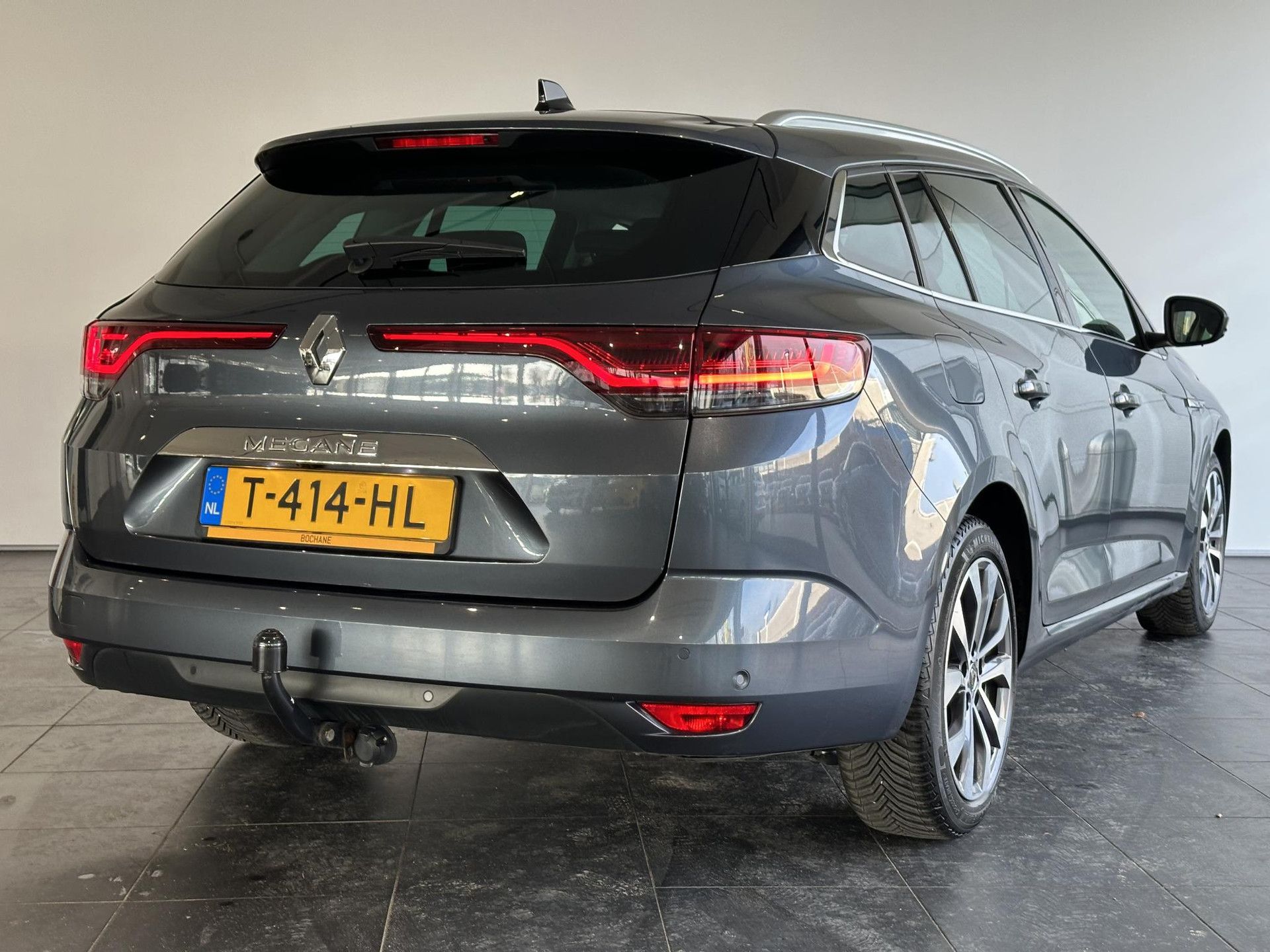 Renault MéganeEstate met kenteken T-414-HL – achteraanzicht