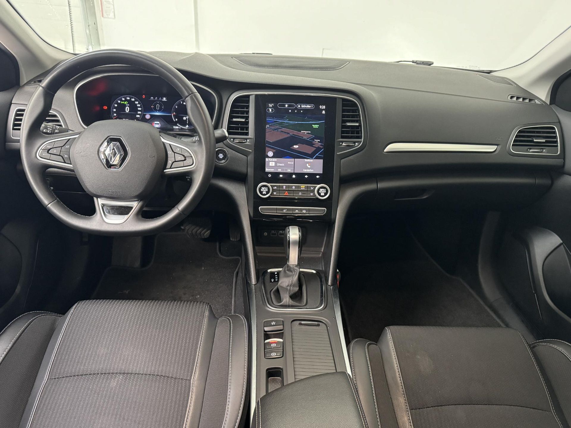 Renault MéganeEstate met kenteken T-838-RG – interieur