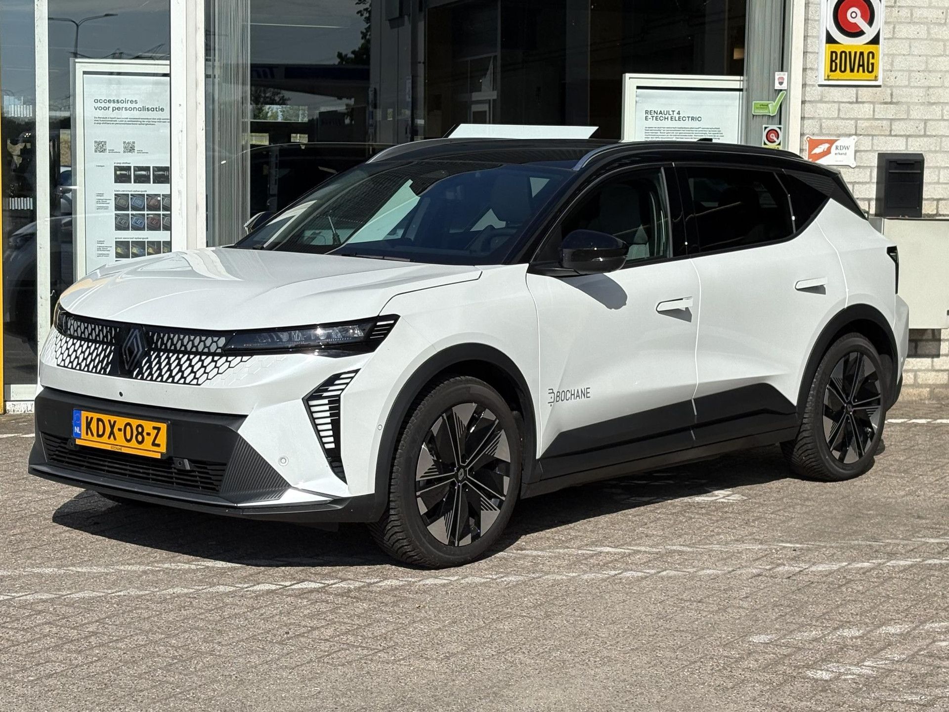 Renault Scénic met kenteken KDX-08-Z – interieur