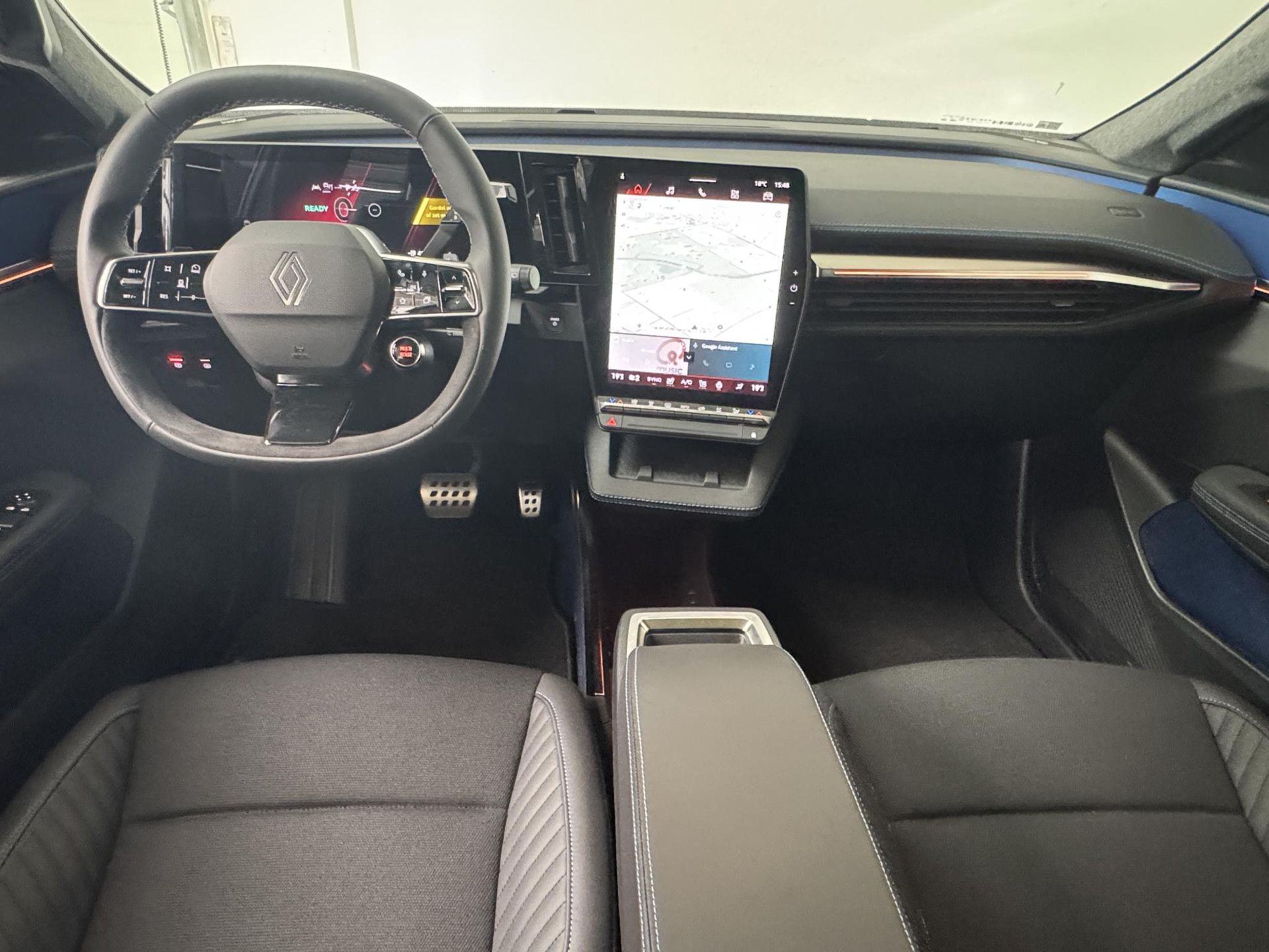 Renault Scénic met kenteken KDX-75-X – interieur