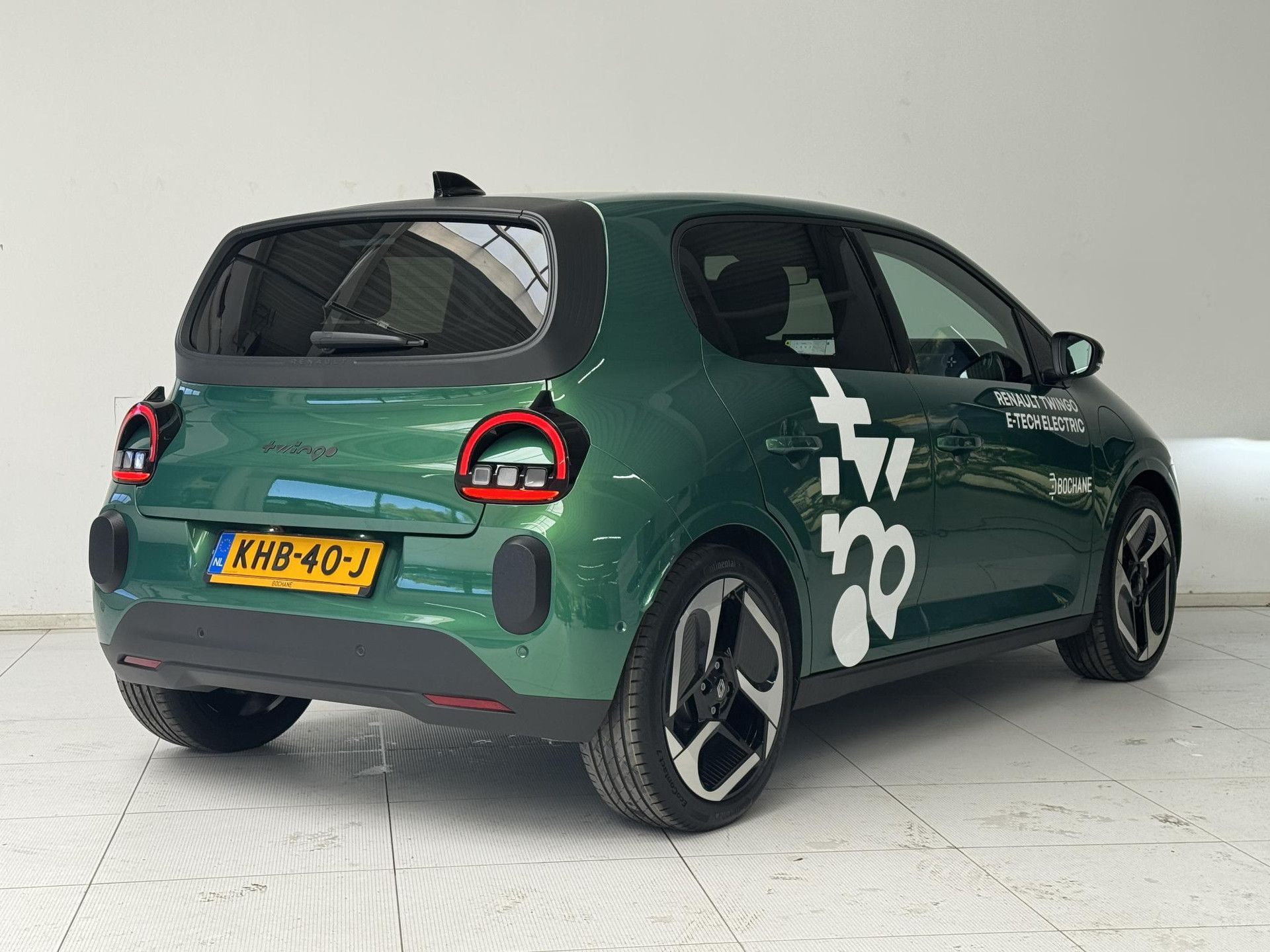 Renault Twingo met kenteken KHB-40-J – achteraanzicht