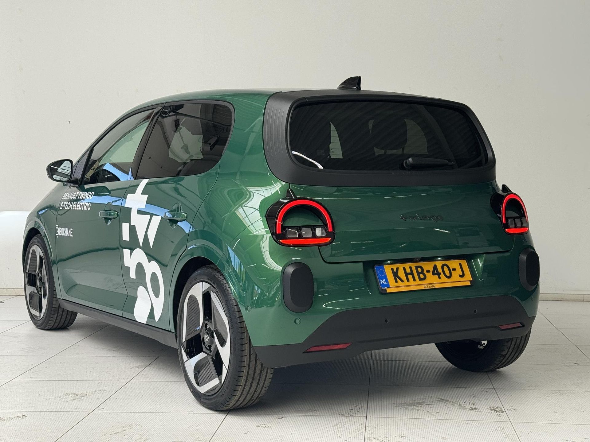 Renault Twingo met kenteken KHB-40-J – dashboard