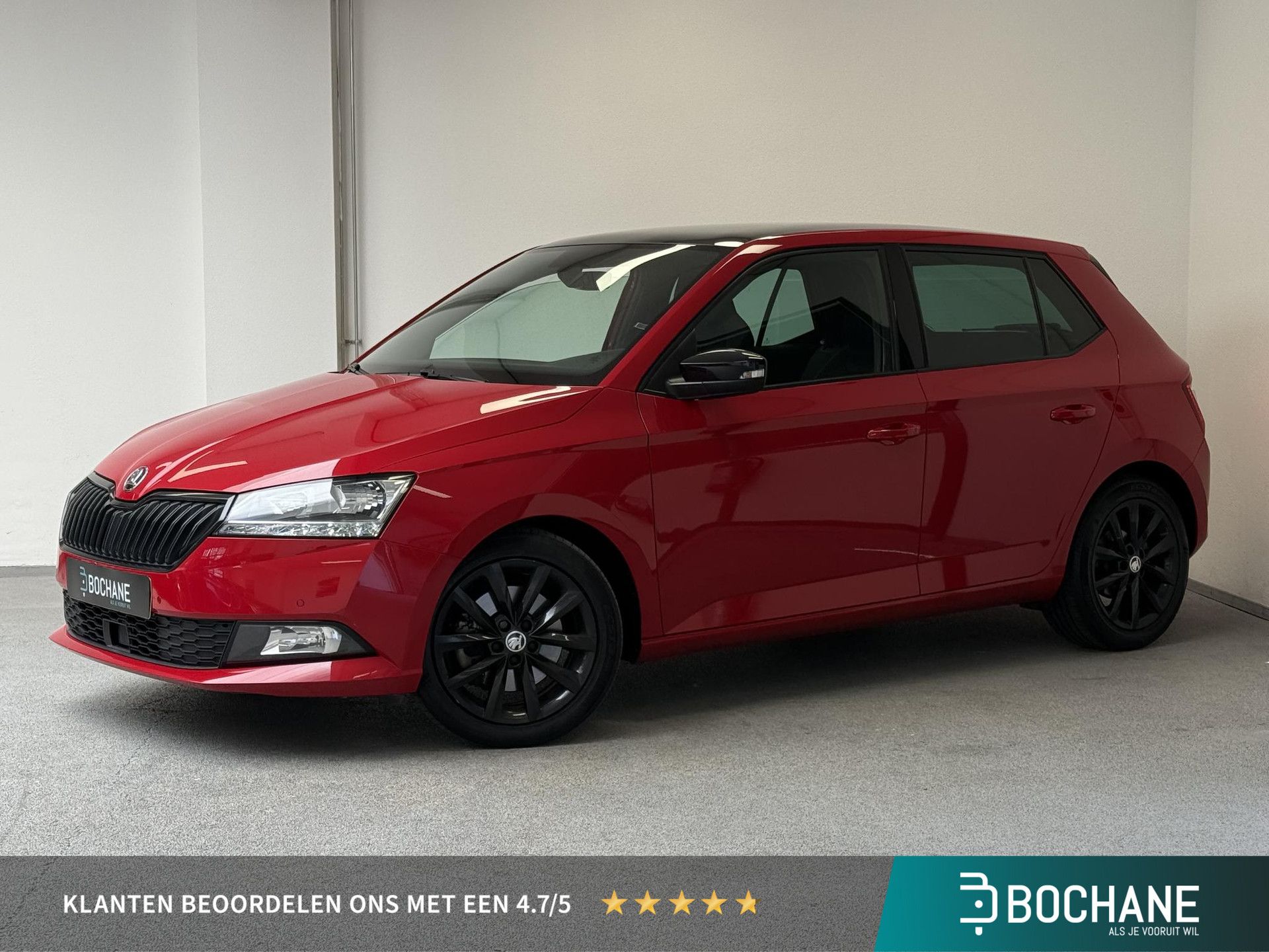 Skoda Fabia met kenteken L-422-DX – vooraanzicht
