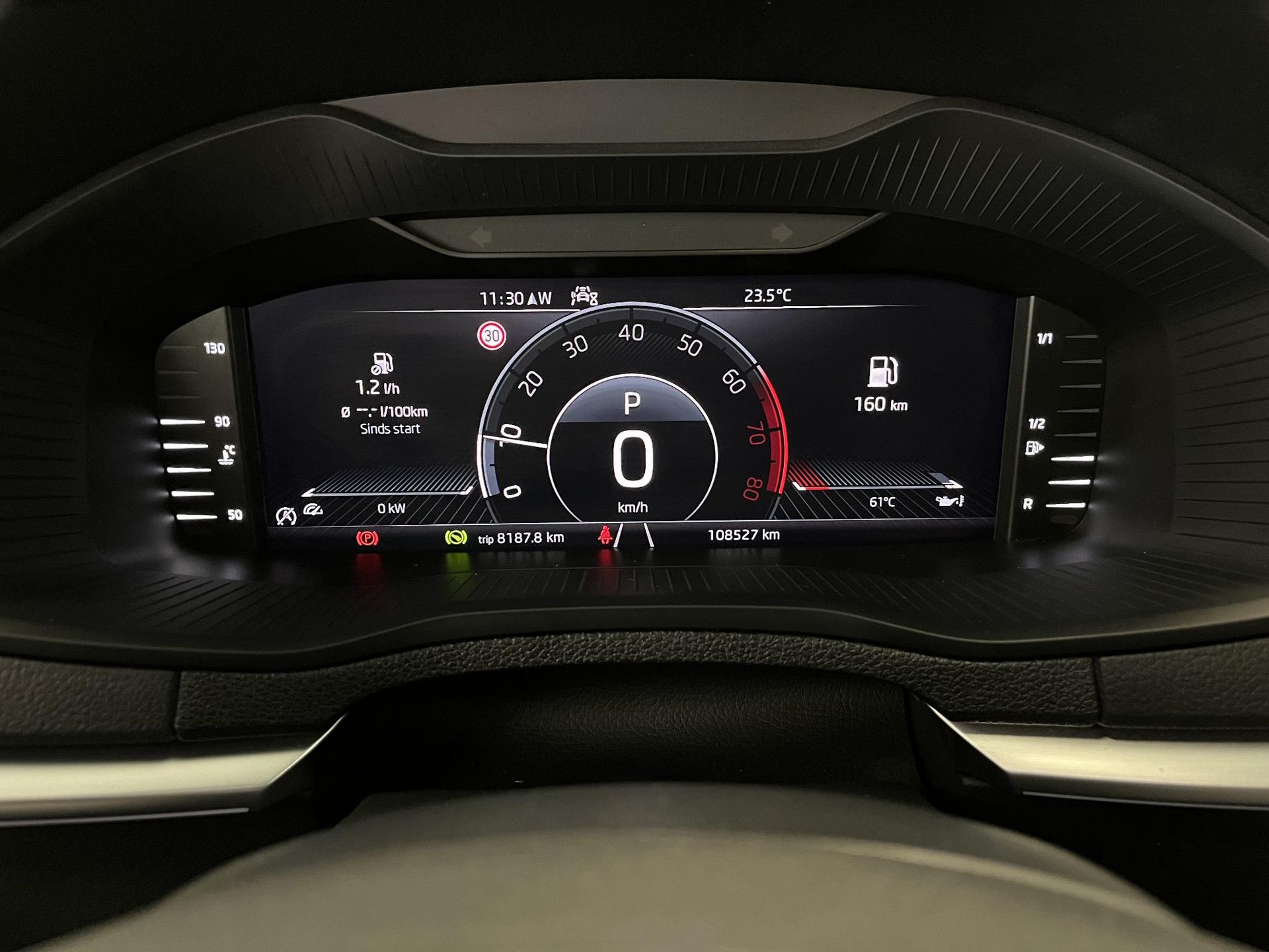 Skoda Karoq met kenteken K-446-XL – dashboard
