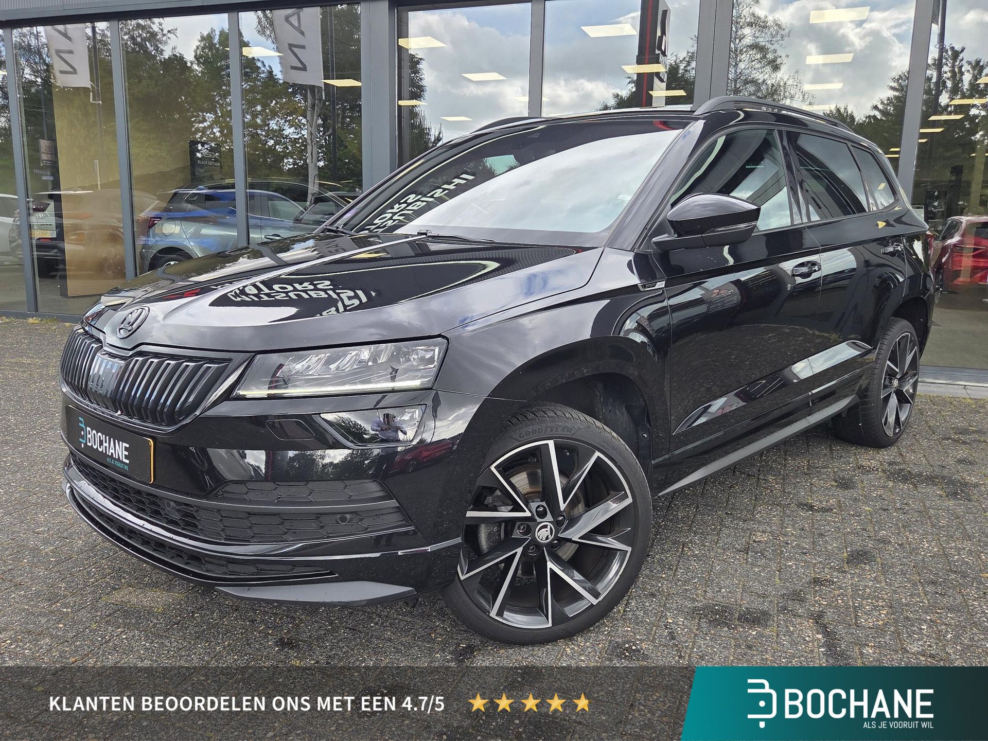 Skoda Karoq met kenteken L-938-FH – vooraanzicht