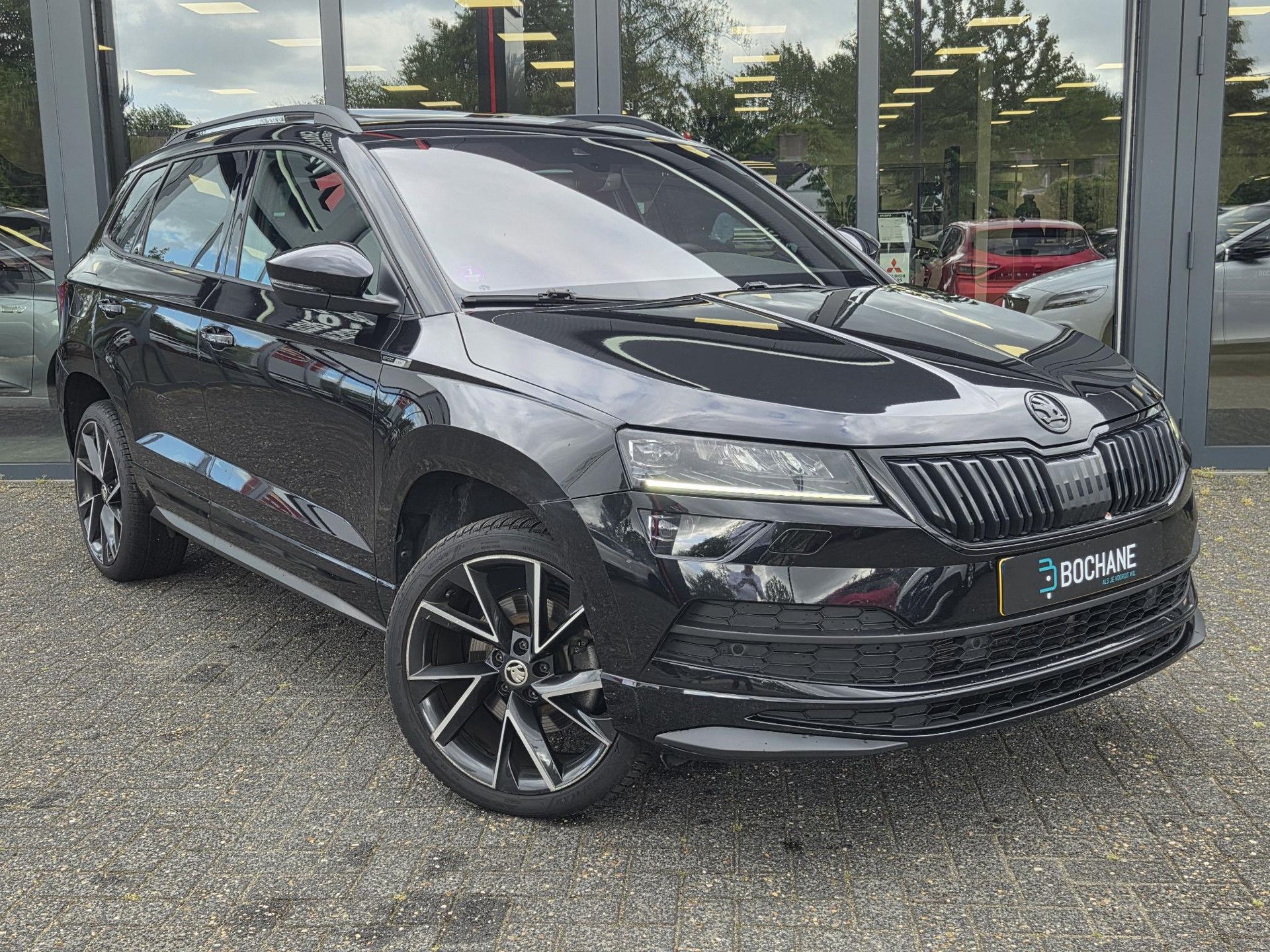 Skoda Karoq met kenteken L-938-FH – detailfoto