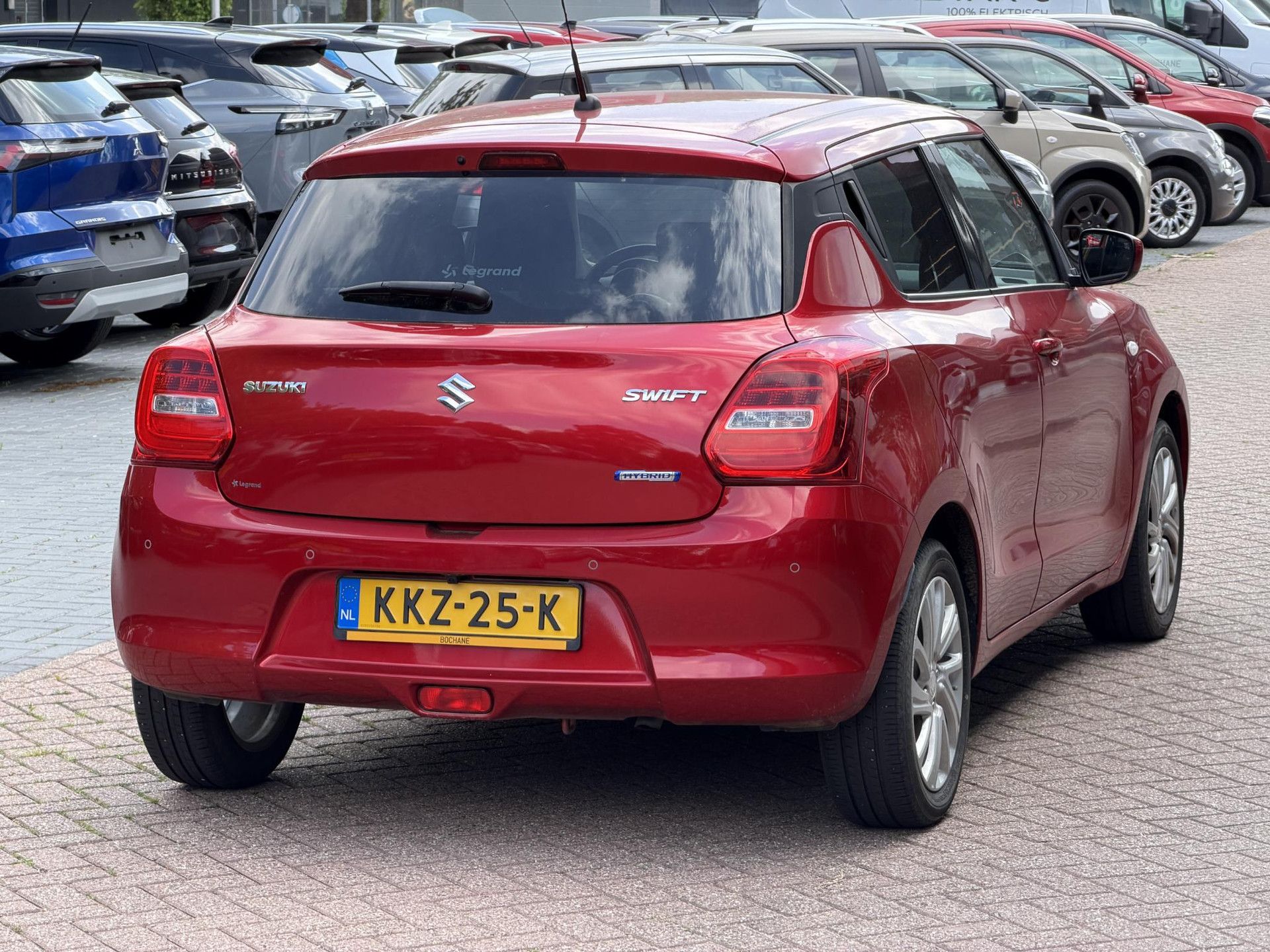 Suzuki Swift met kenteken KKZ-25-K – interieur