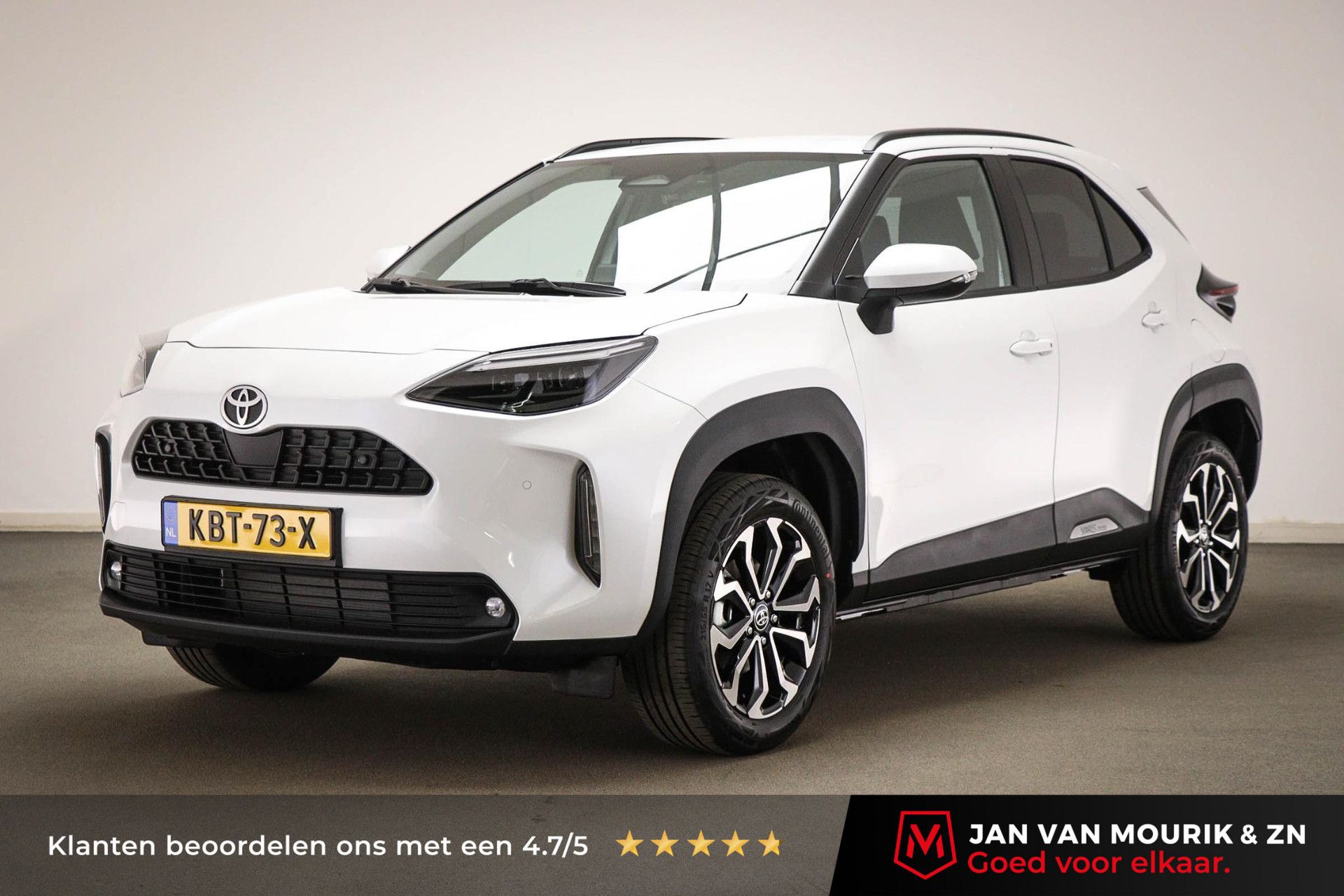 Toyota YarisCross met kenteken KBT-73-X – vooraanzicht