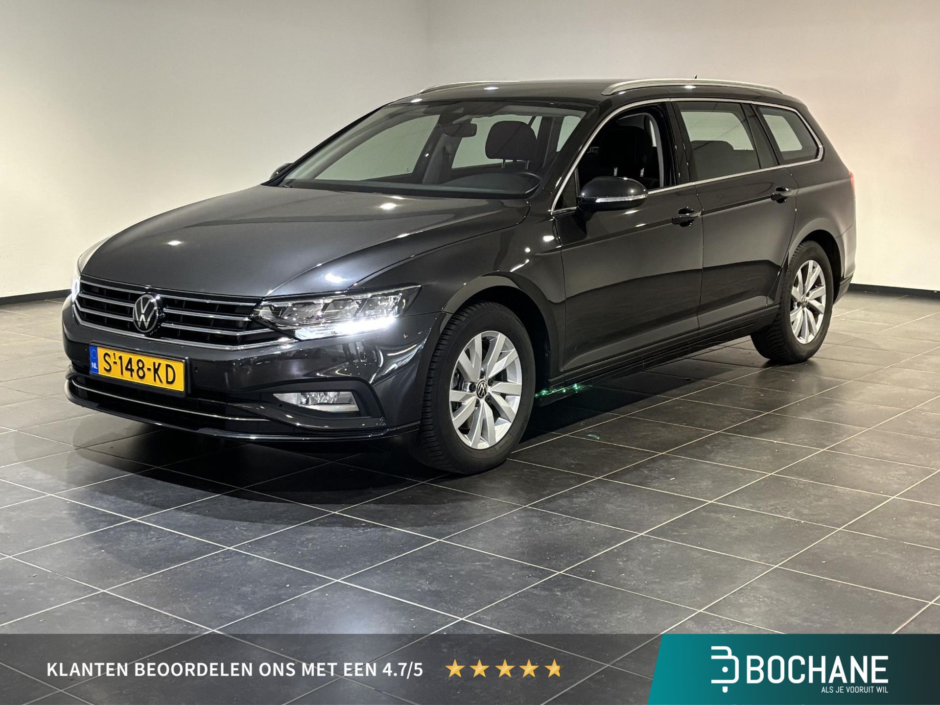 Volkswagen Passat met kenteken S-148-KD – vooraanzicht