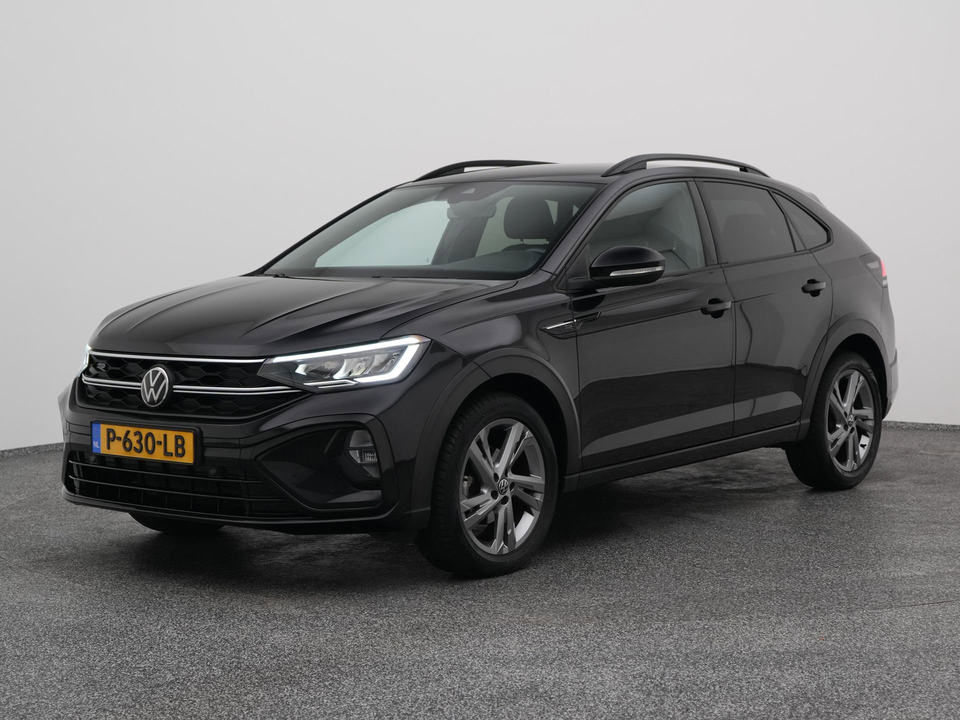 Volkswagen Taigo met kenteken P-630-LB – vooraanzicht