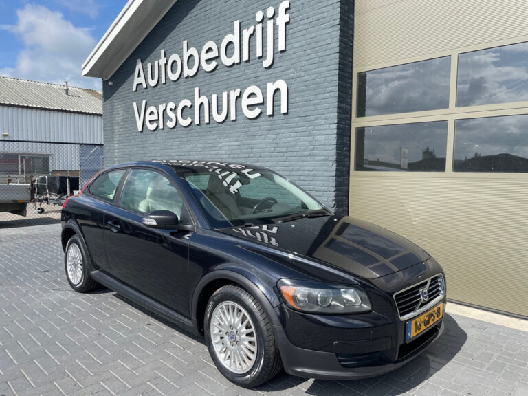 Volvo C30 16-GPS-8 financial lease