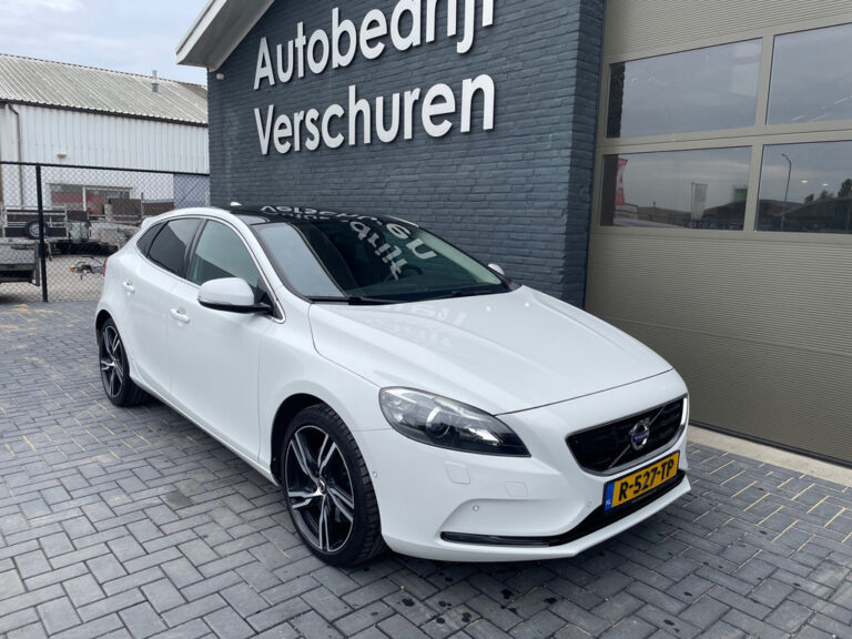 Volvo V40 R-527-TP financial lease