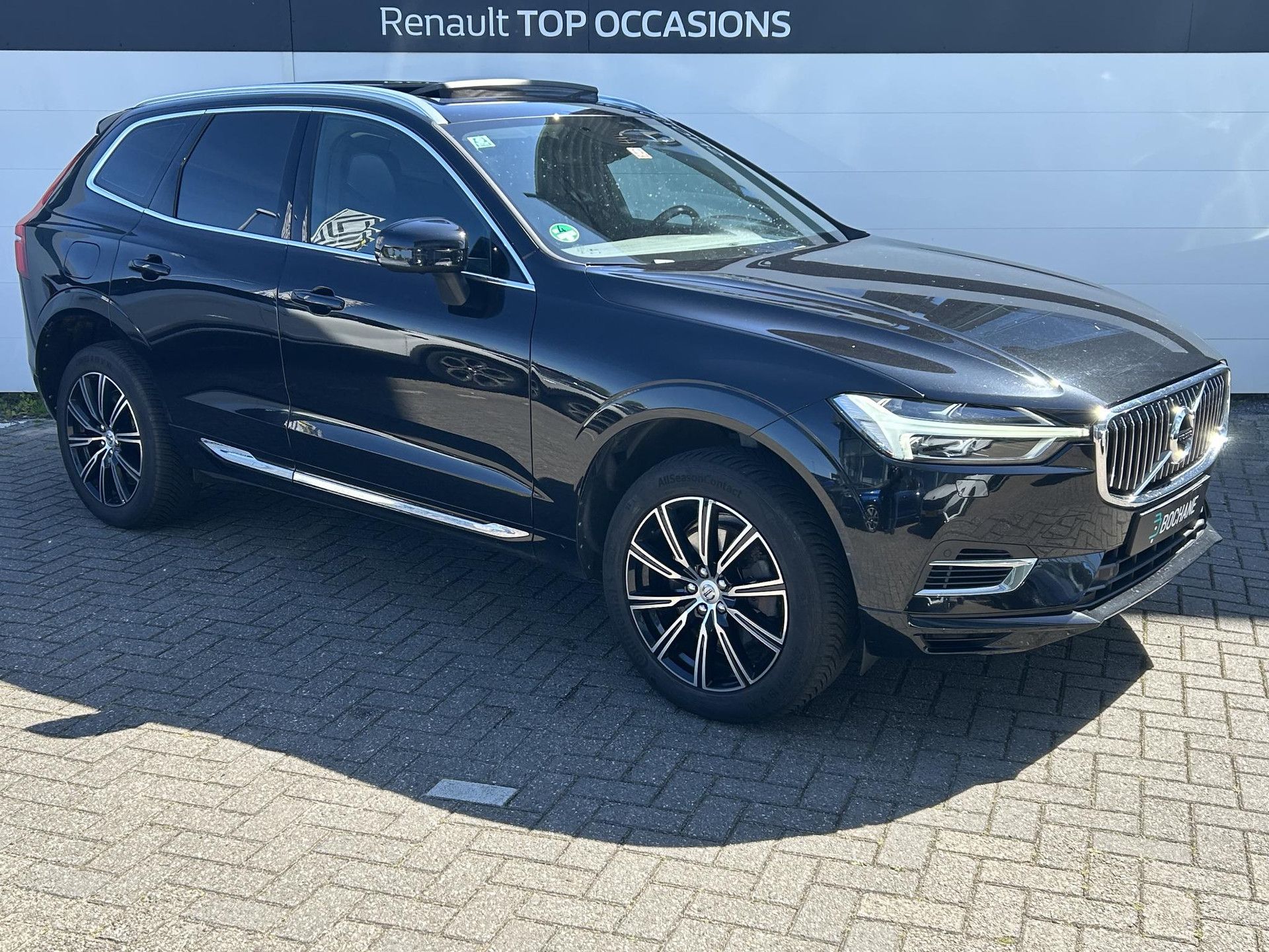Volvo XC60 met kenteken K-137-RB – detailfoto