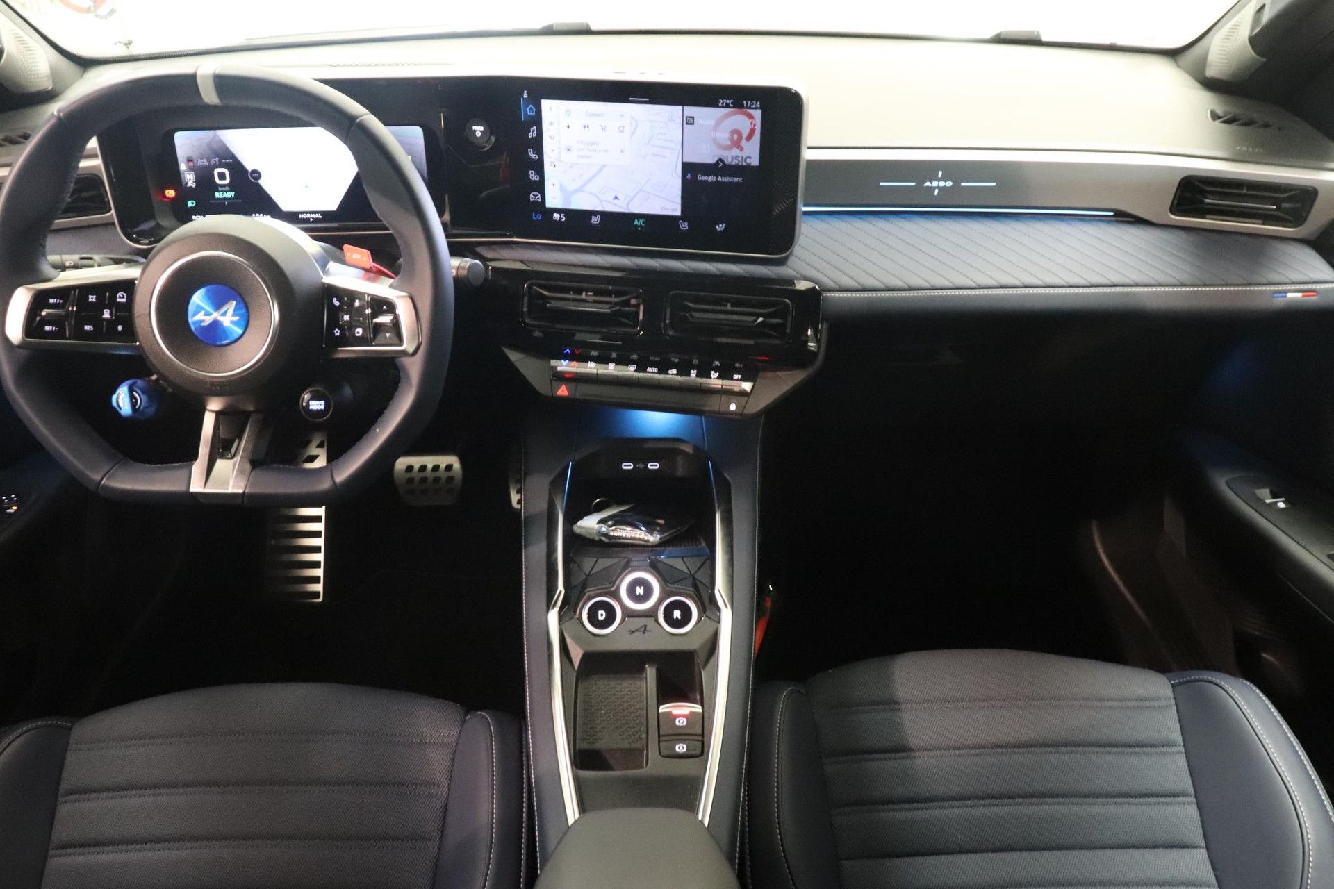 Alpine A290 met kenteken JFN-05-S – interieur