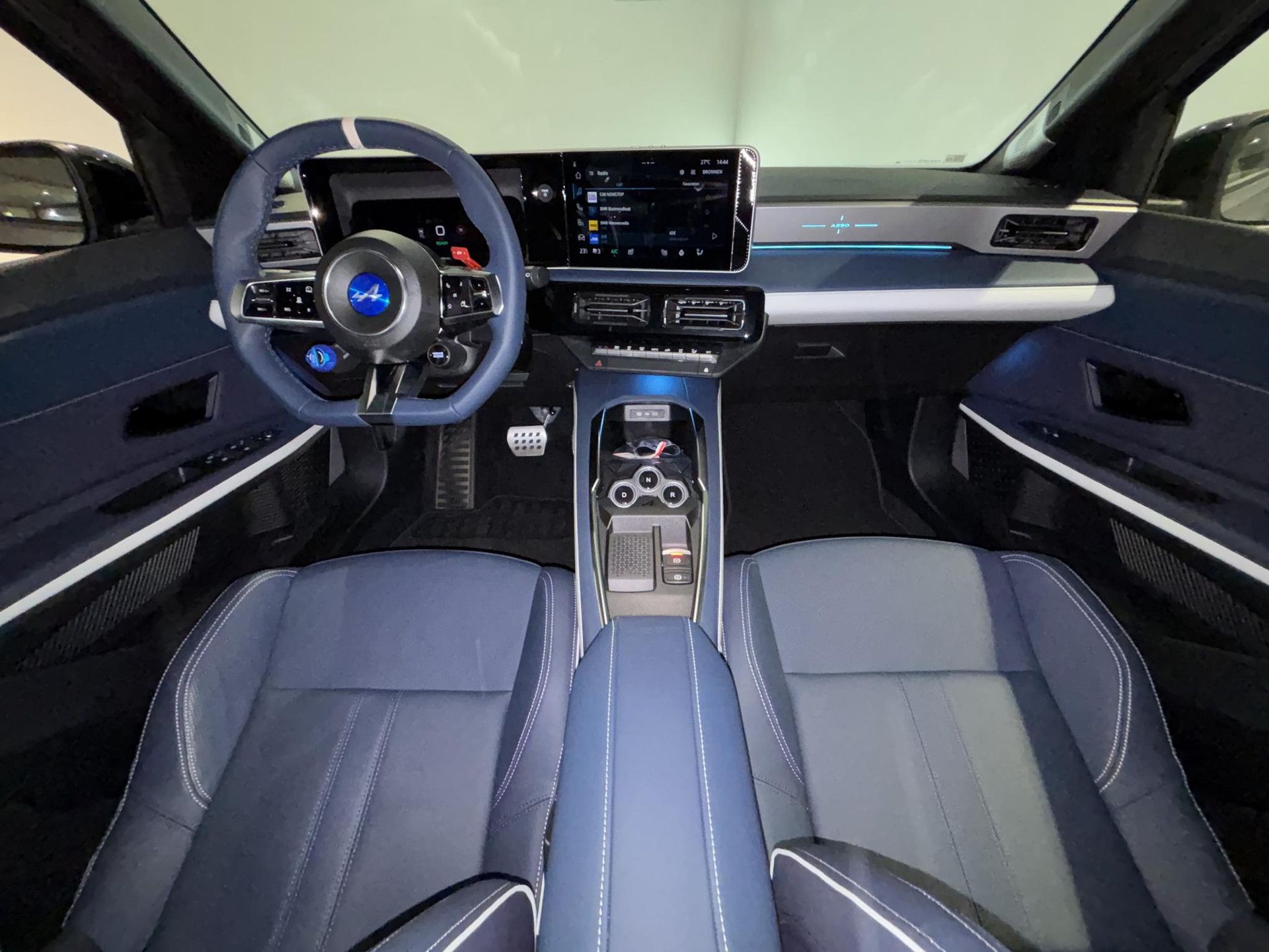 Alpine A290 met kenteken JLF-12-Z – interieur