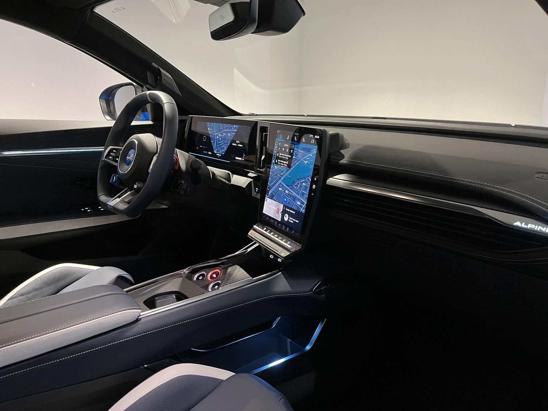 Alpine A390 met kenteken KFT-53-F – interieur