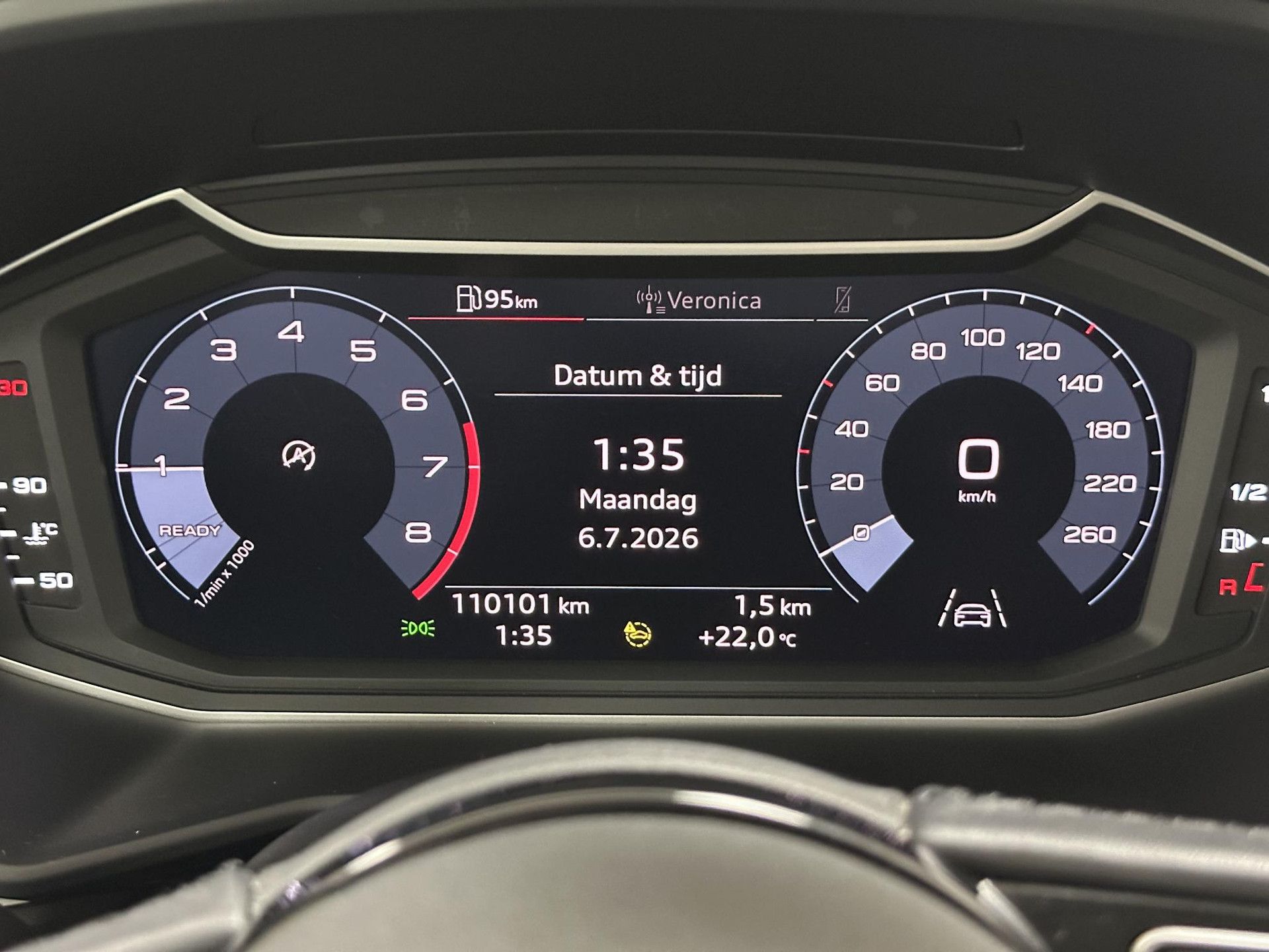 Audi A1Sportback met kenteken K-272-ZB – dashboard