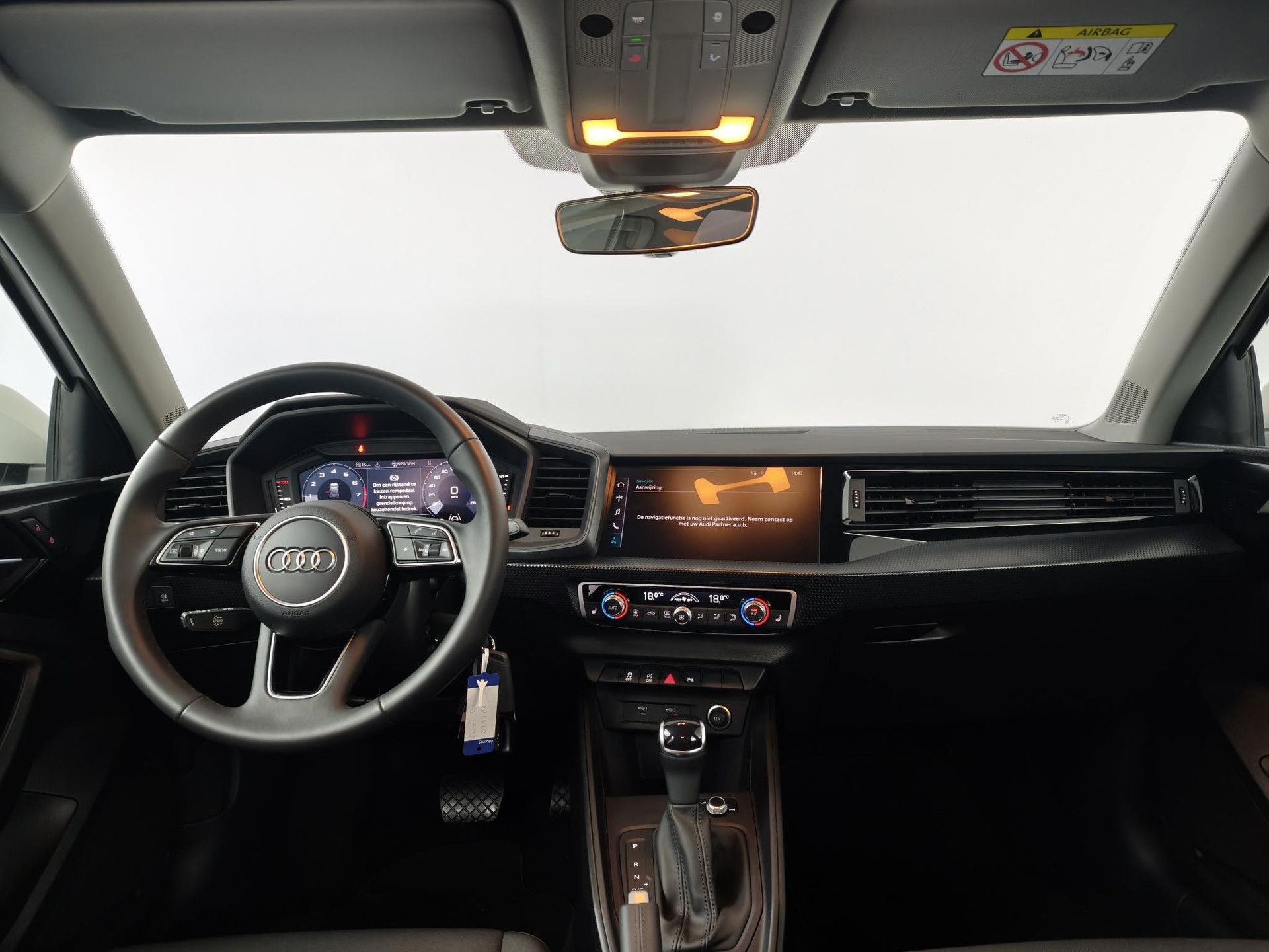 Audi A1Sportback met kenteken KDT-23-X – interieur