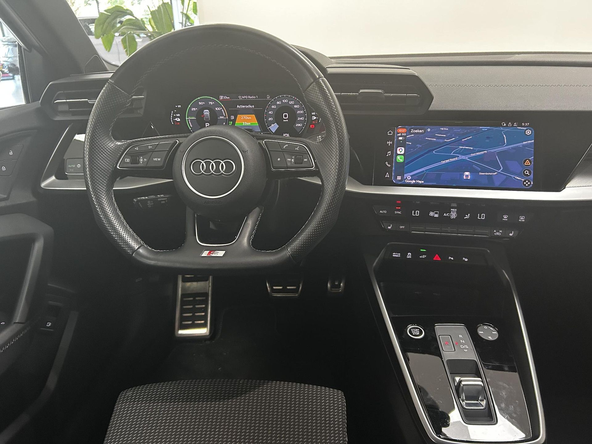 Audi A3 met kenteken GGJ-80-P – interieur