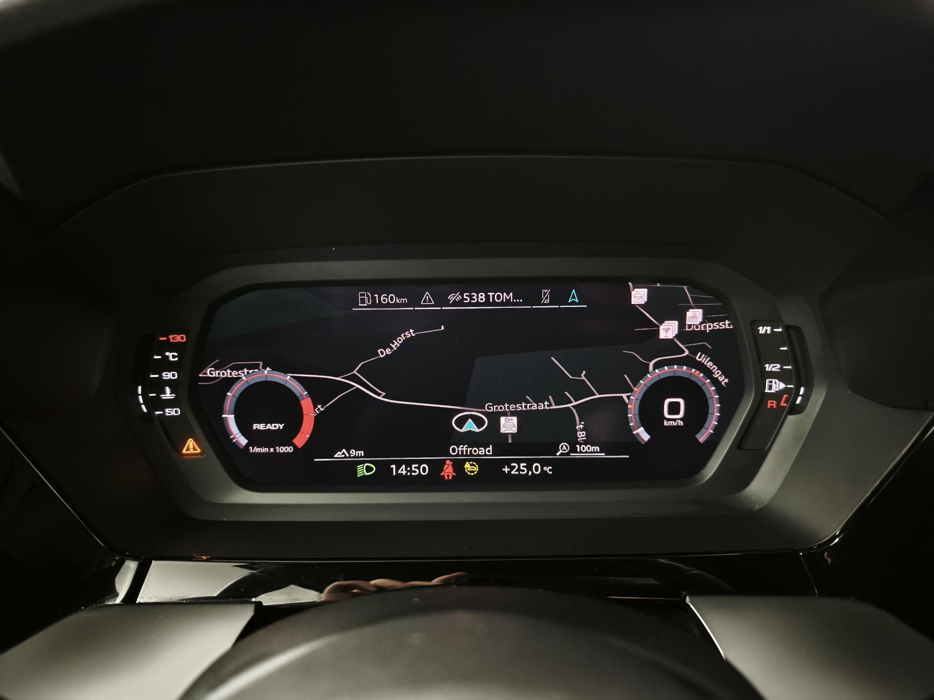Audi A3 met kenteken K-424-HH – dashboard