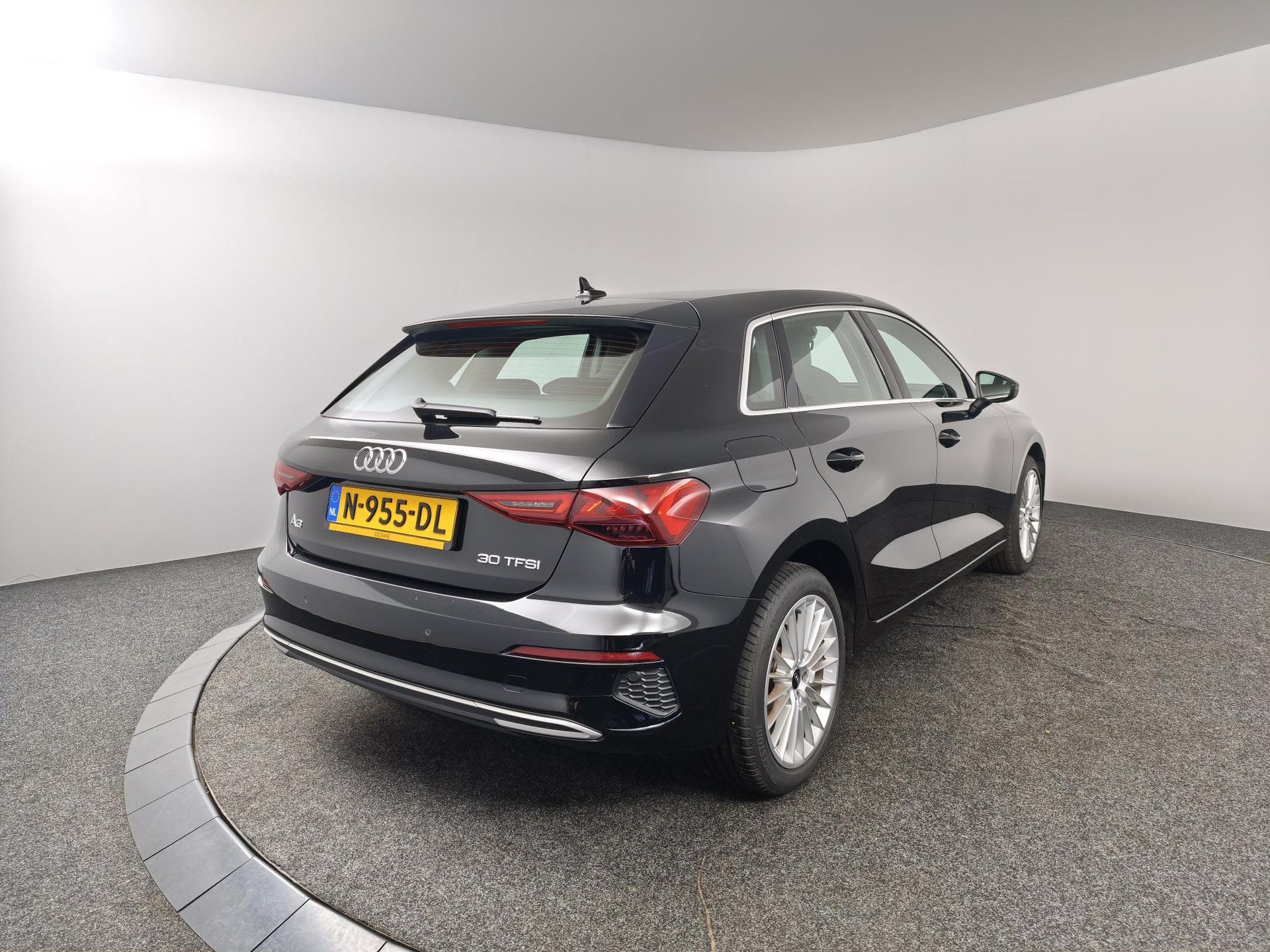 Audi A3 met kenteken N-955-DL – achteraanzicht