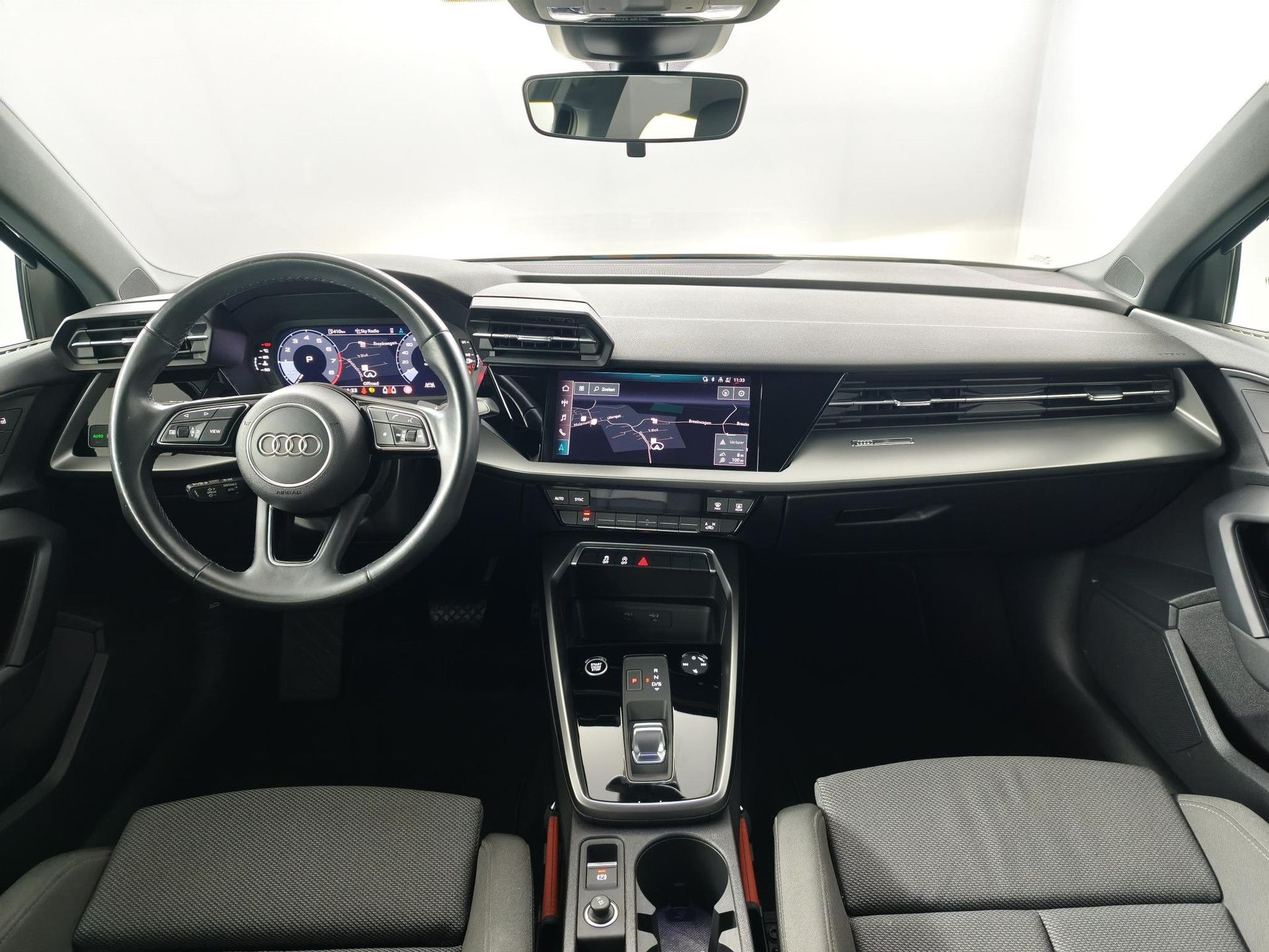 Audi A3 met kenteken N-955-DL – interieur