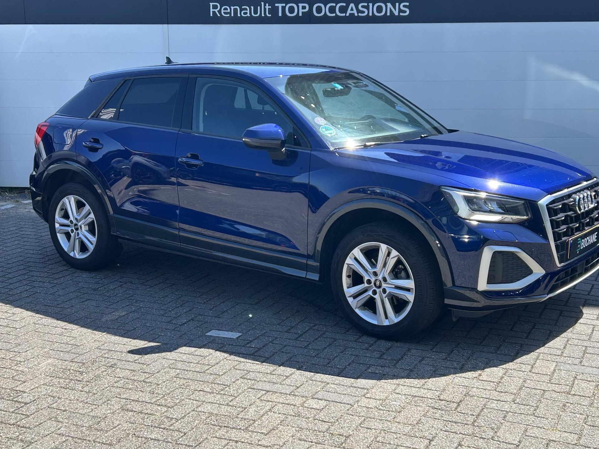 Audi Q2 met kenteken R-653-GX – detailfoto