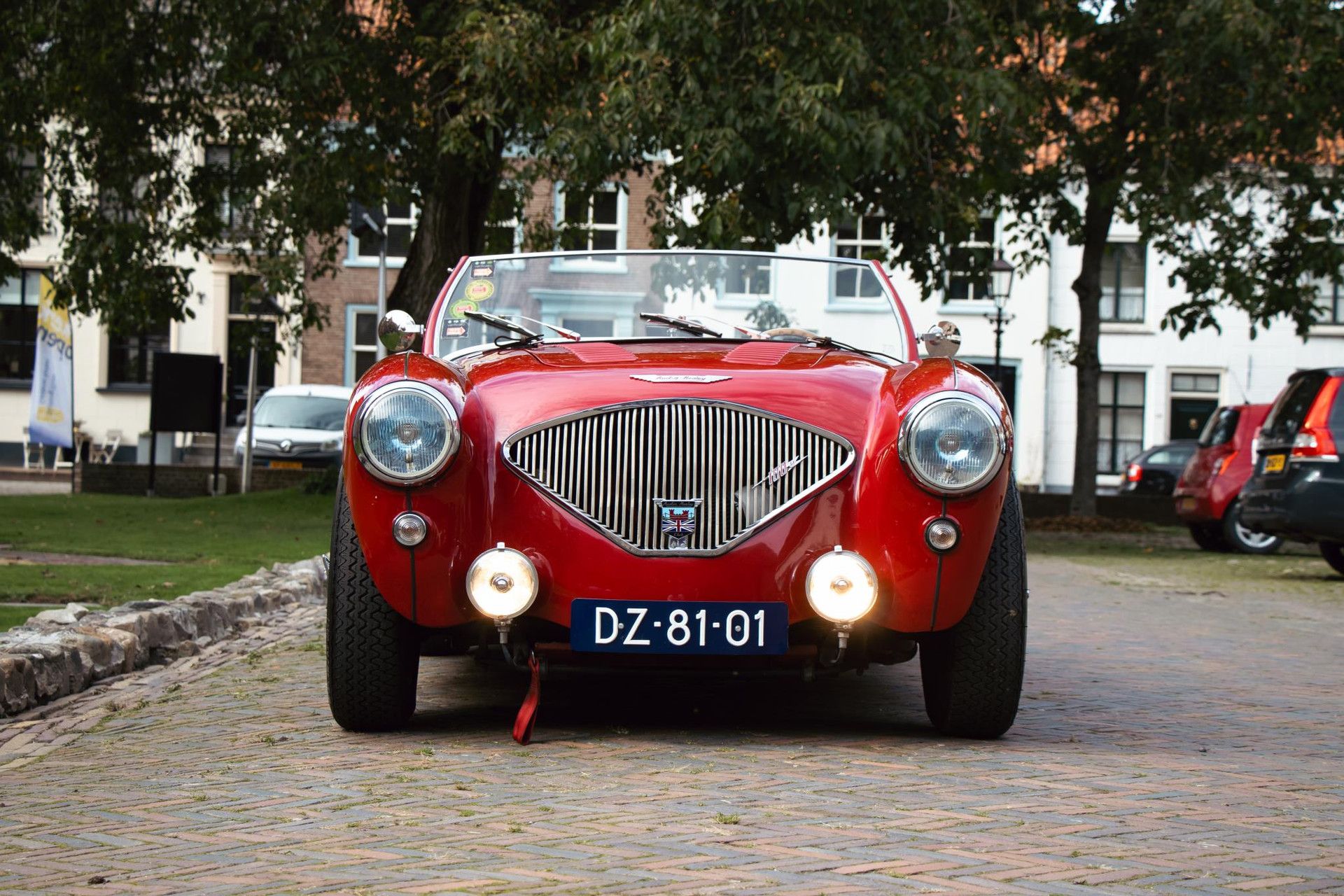 Austin Austin-healey100M met kenteken DZ-81-01 – interieur