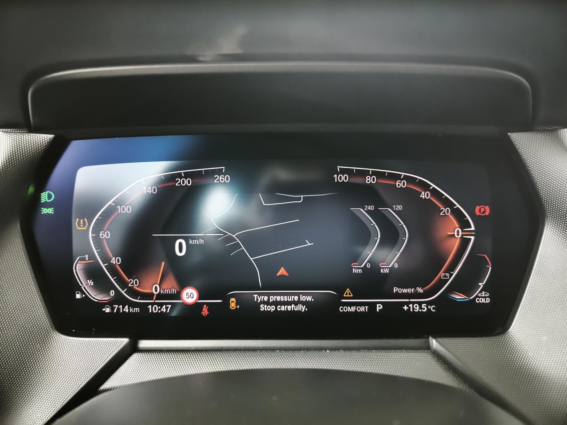 BMW 1-serie met kenteken S-604-RT – dashboard