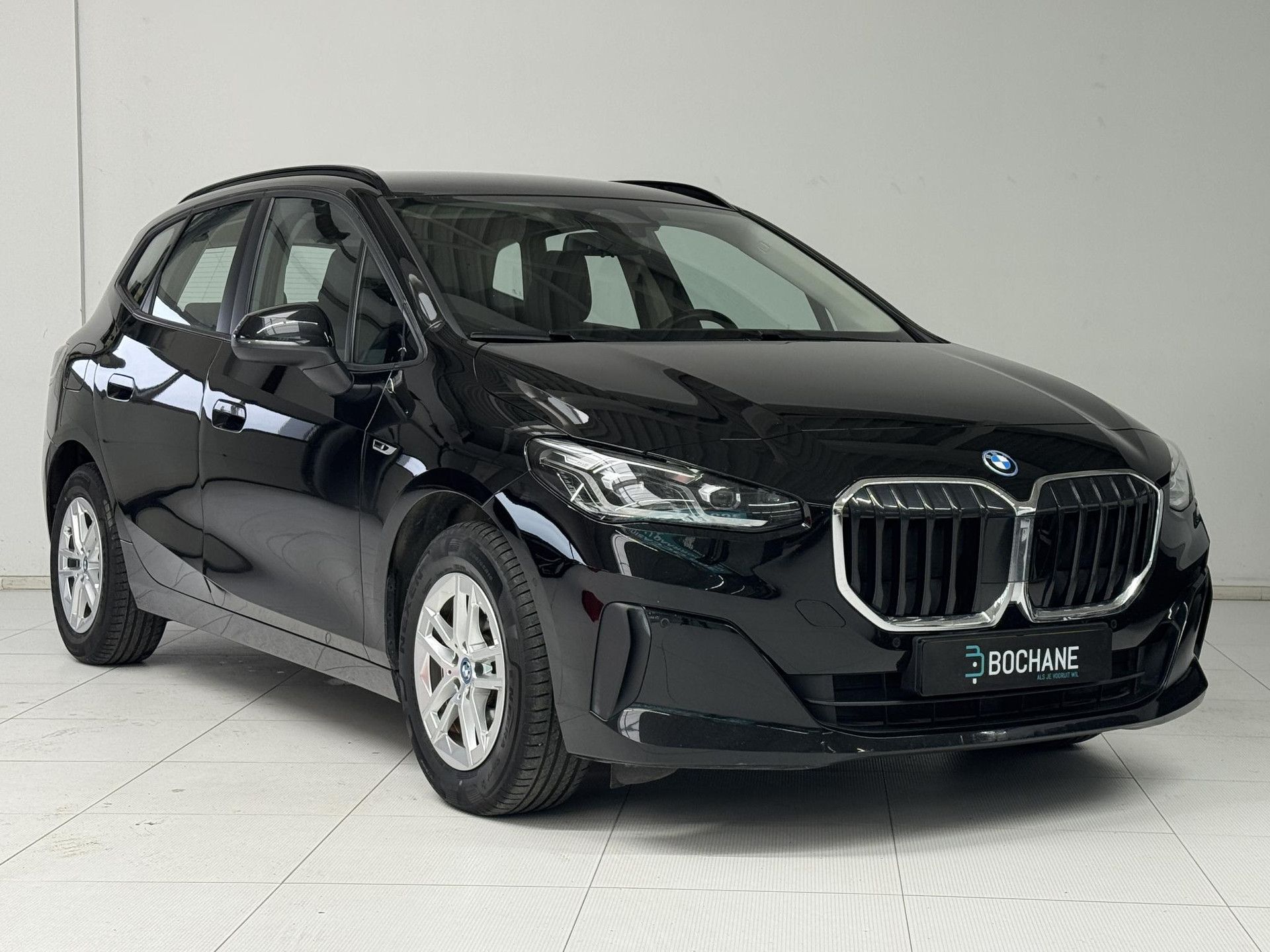 BMW 2-serie met kenteken JDR-09-T – interieur