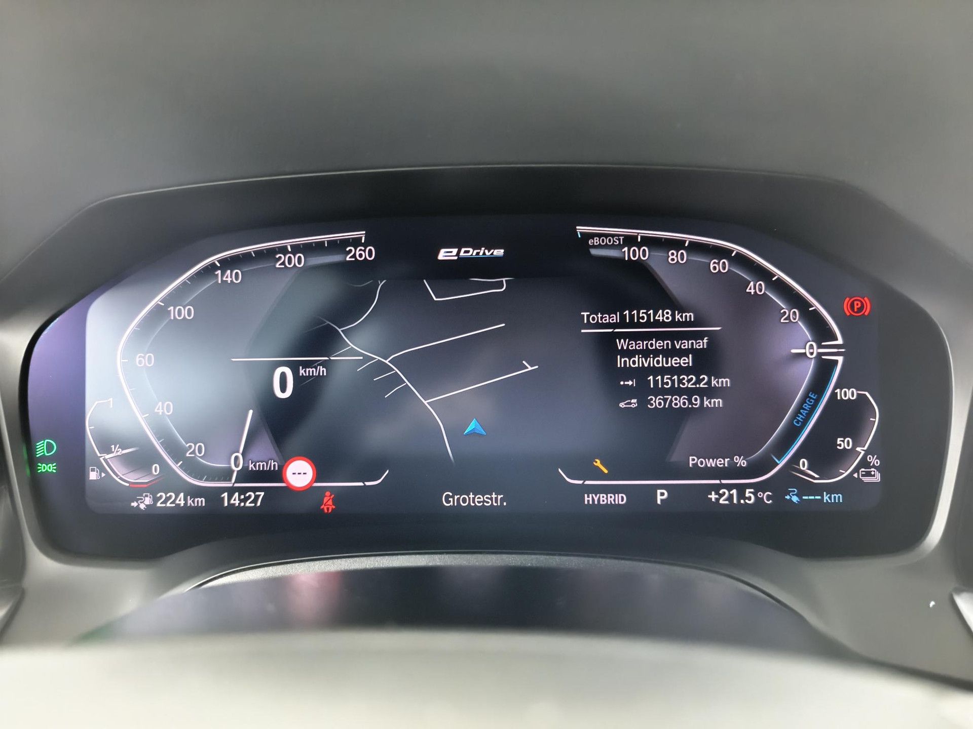 BMW 3-Serie met kenteken KKJ-71-V – dashboard