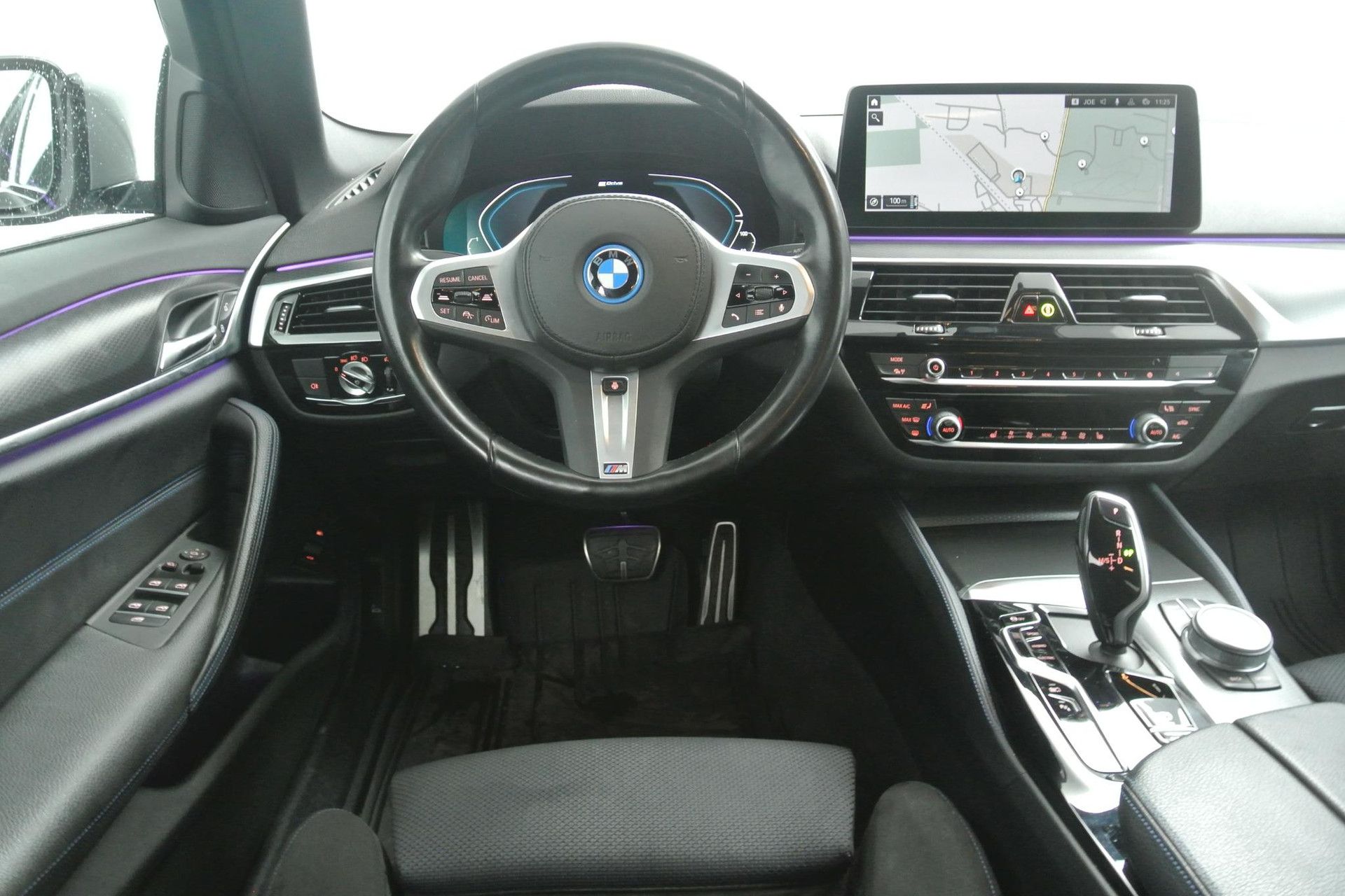 BMW 5-serie met kenteken KHX-53-Z – interieur