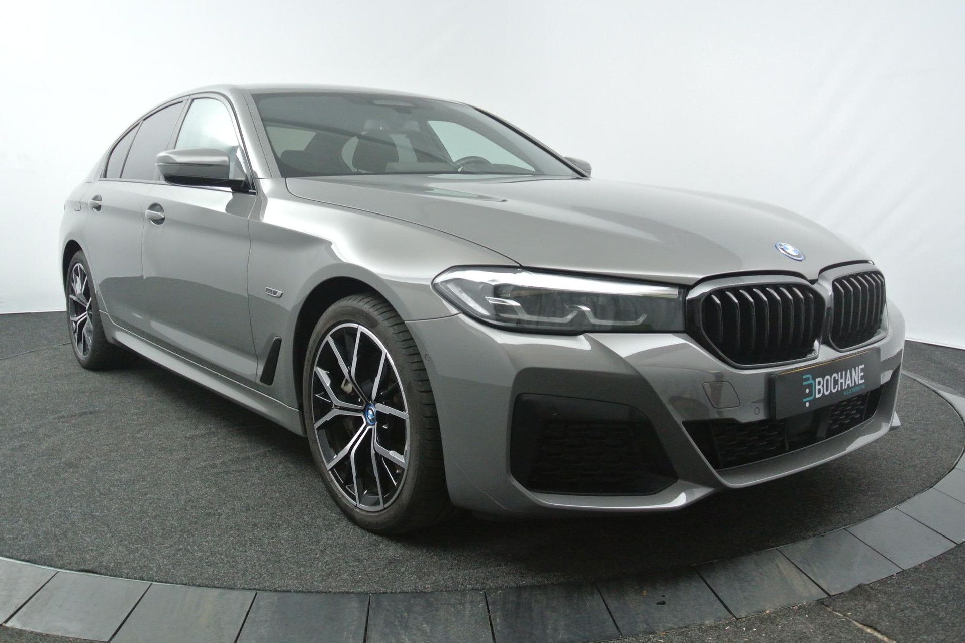 BMW 5-serie met kenteken KHX-53-Z – detailfoto