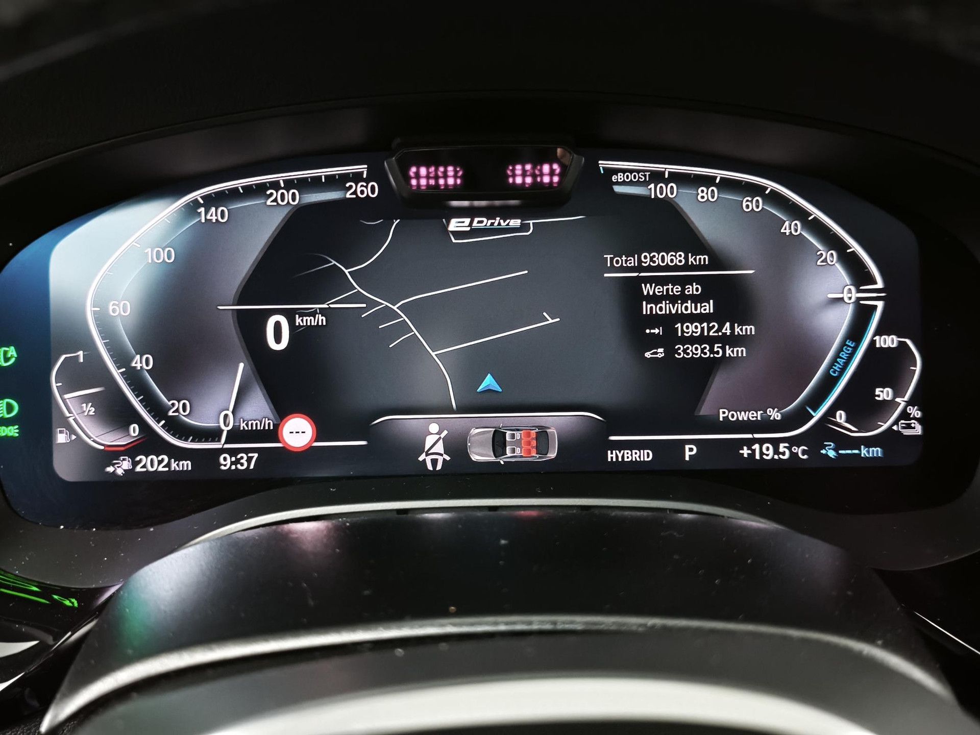 BMW 5-serie met kenteken KKV-77-J – dashboard