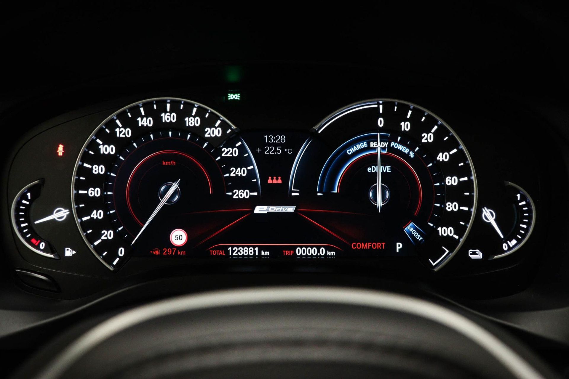 BMW X3 met kenteken HSV-06-D – detailfoto