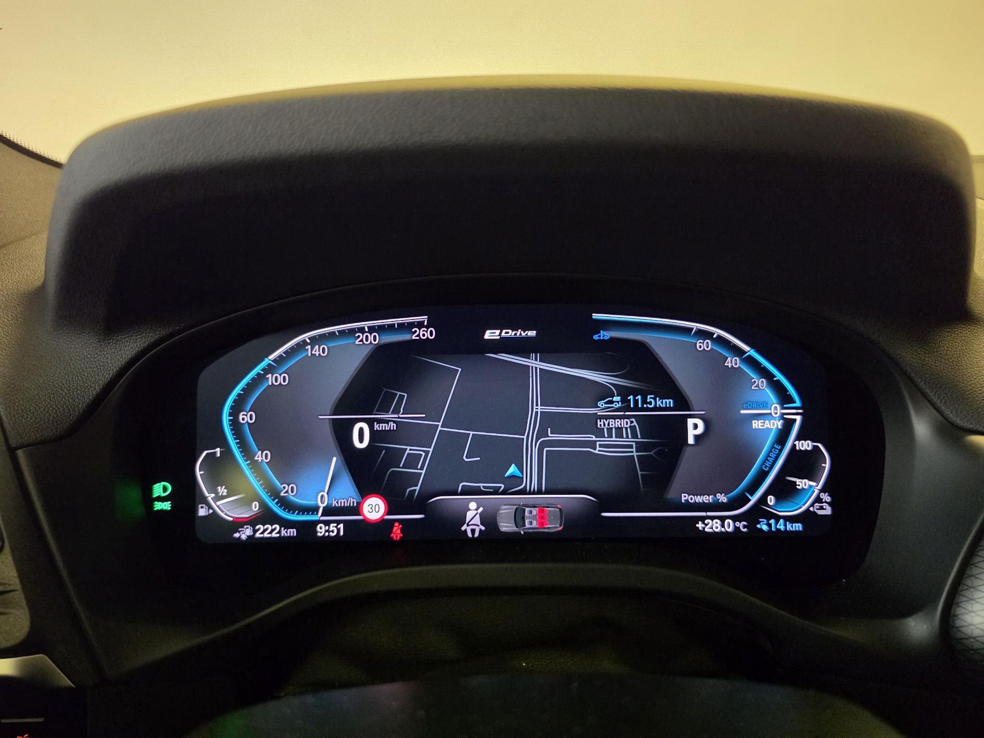 BMW X3 met kenteken T-690-XD – dashboard