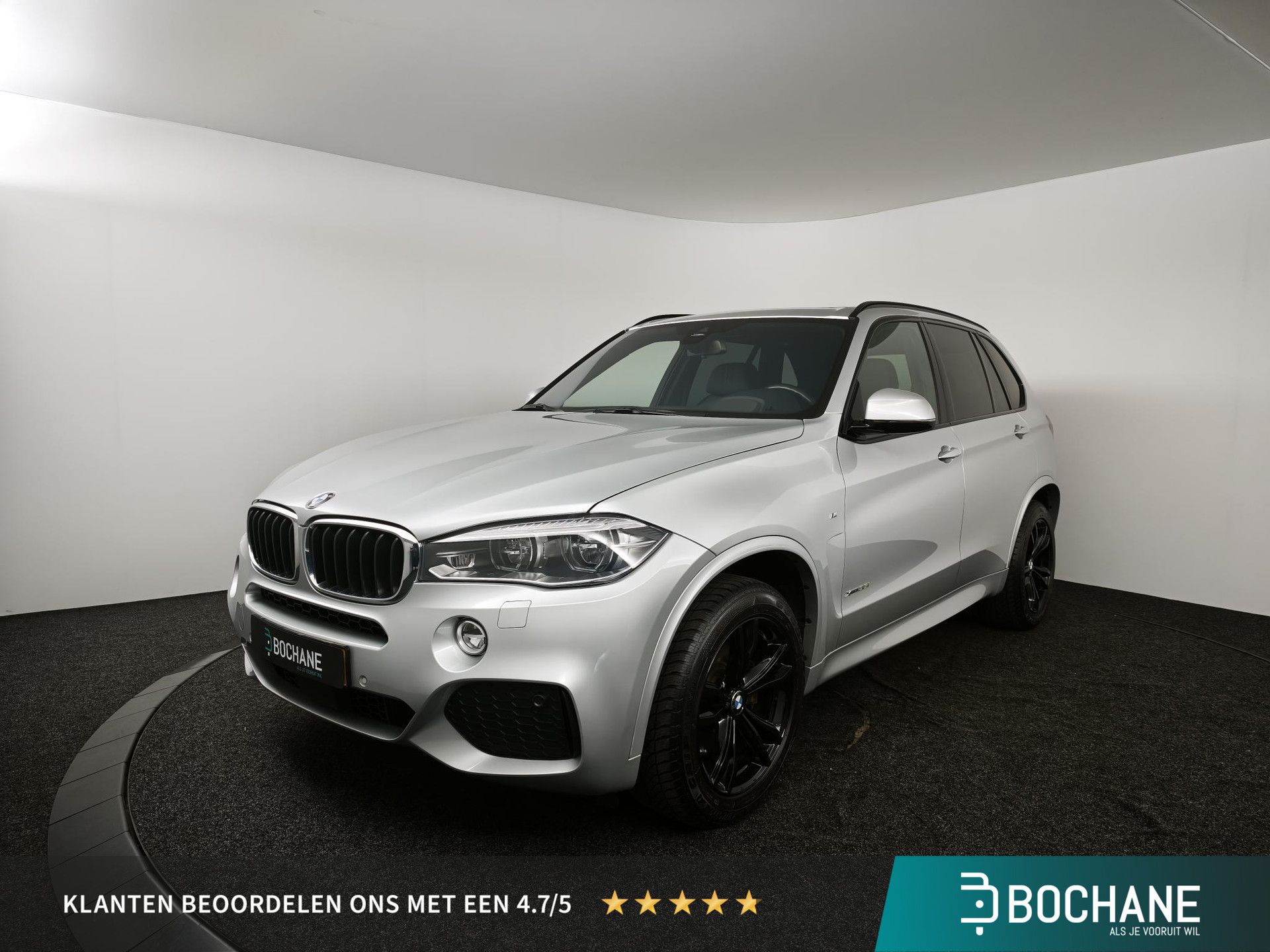 BMW X5 met kenteken TR-439-Z – vooraanzicht