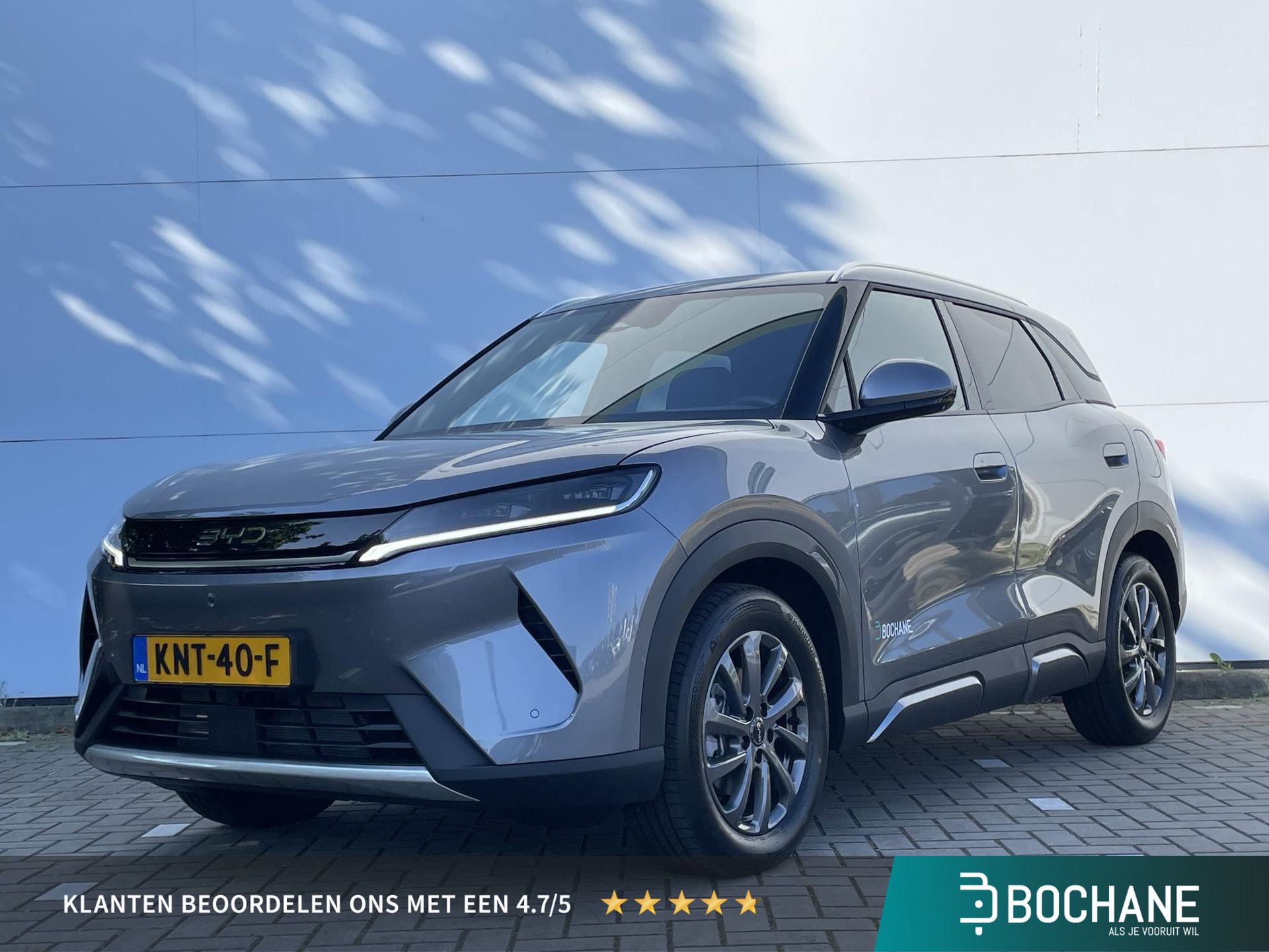 BYD ATTO2 met kenteken KNT-40-F – vooraanzicht