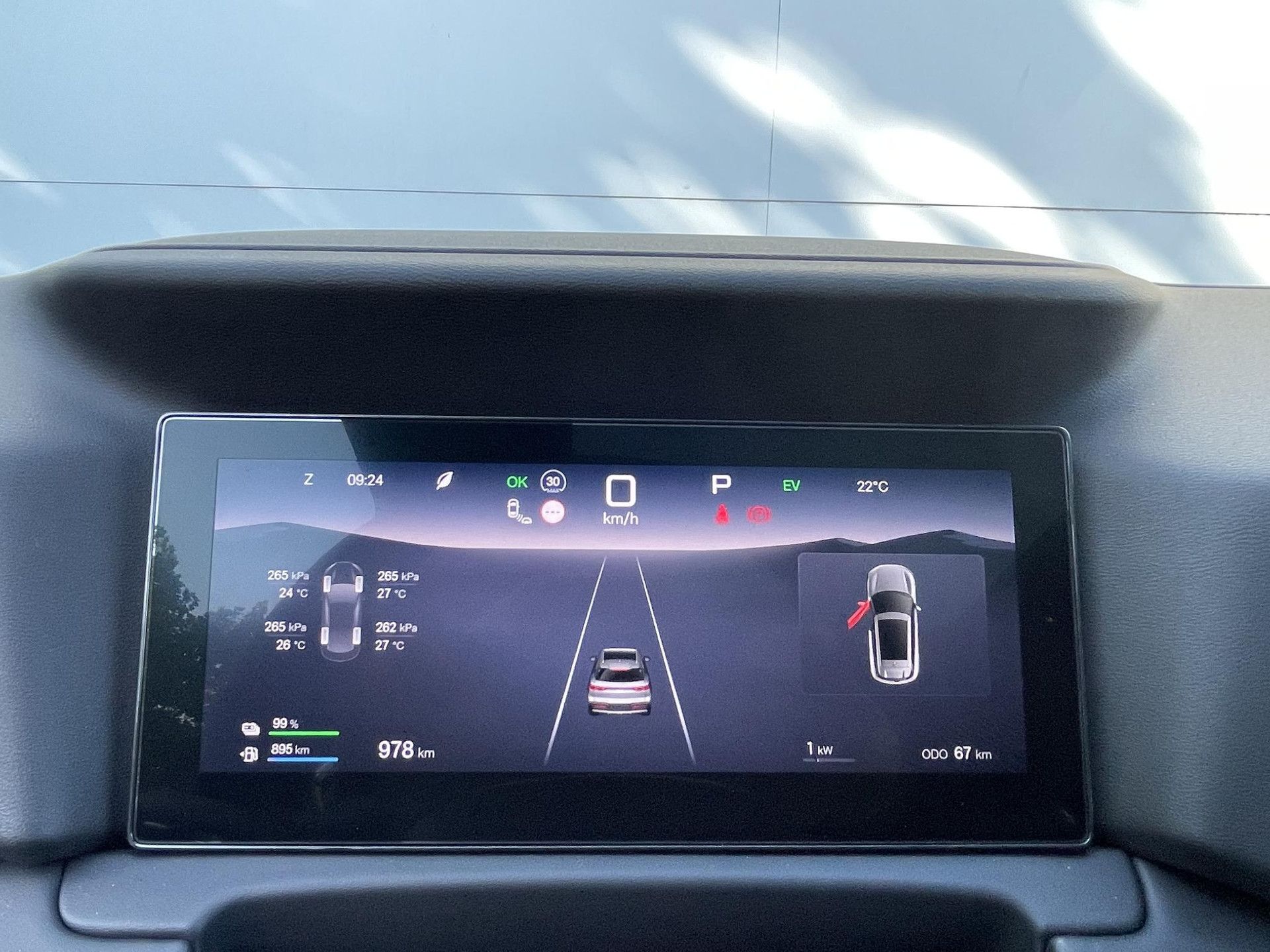 BYD ATTO2 met kenteken KNT-40-F – dashboard