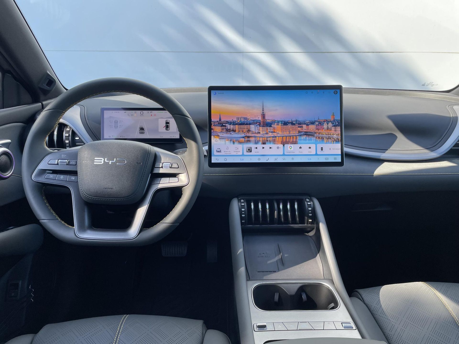 BYD ATTO3 met kenteken KPR-61-D – interieur