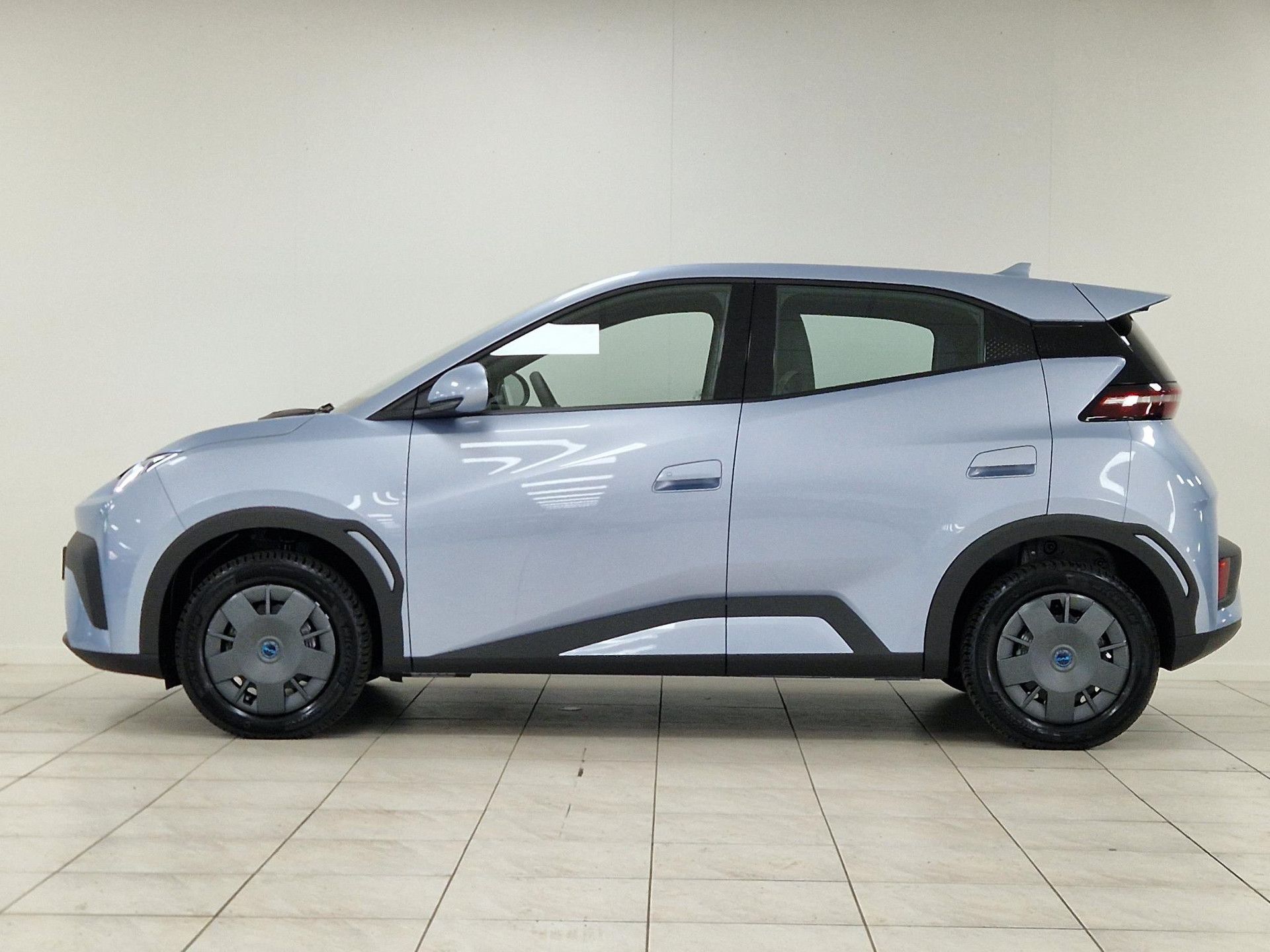 BYD DOLPHINSURF – achteraanzicht