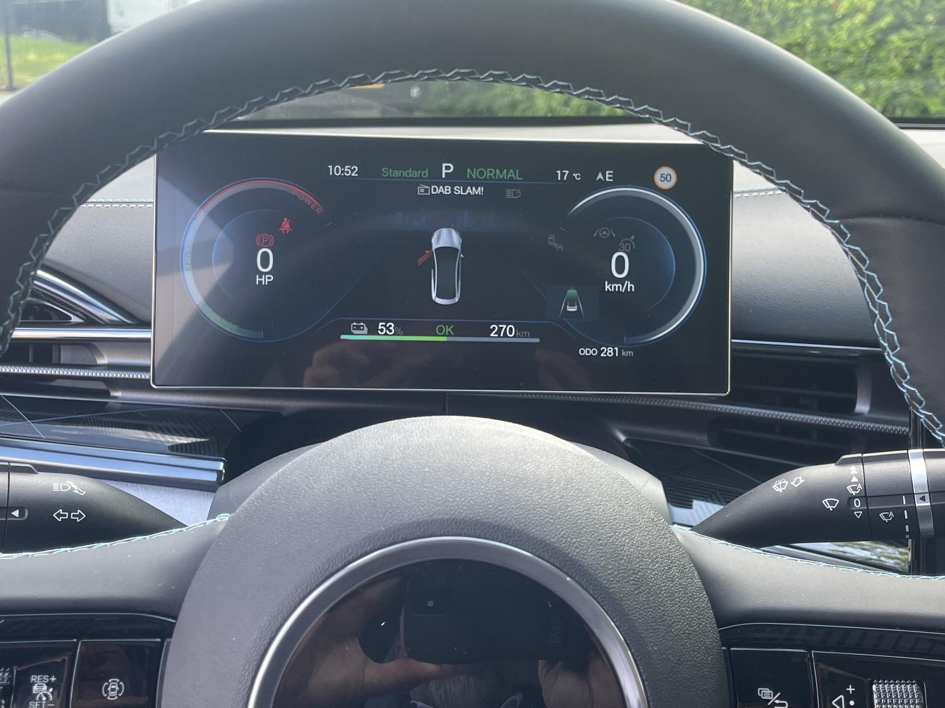 BYD SEAL met kenteken KHK-81-H – dashboard