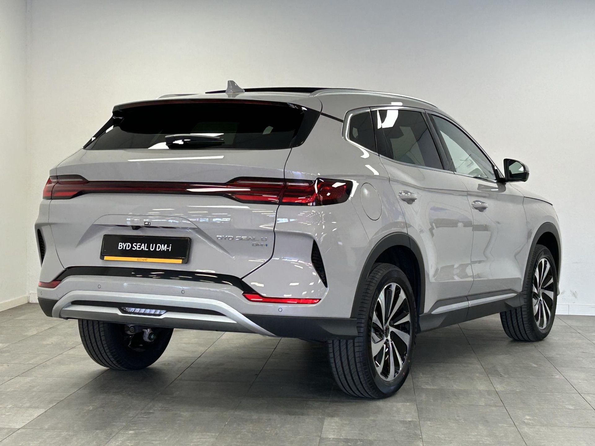 BYD SEALU – achteraanzicht