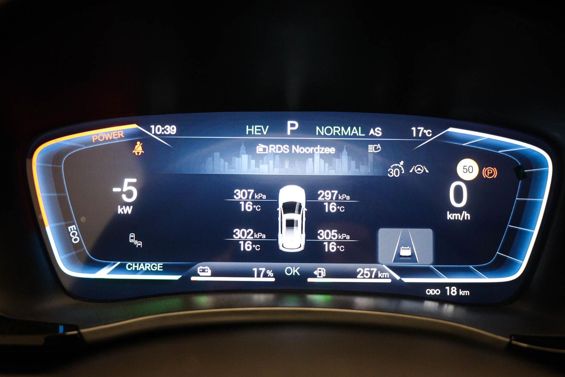 BYD SEALU met kenteken KLF-30-T – dashboard