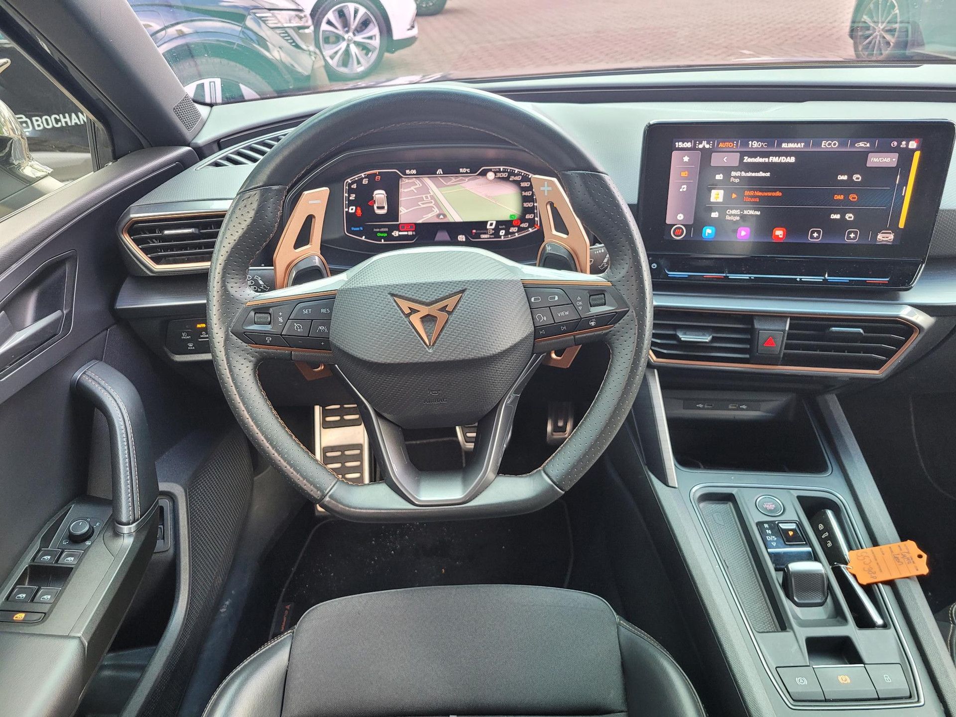 CUPRA LeonSportstourer met kenteken GGJ-98-P – interieur