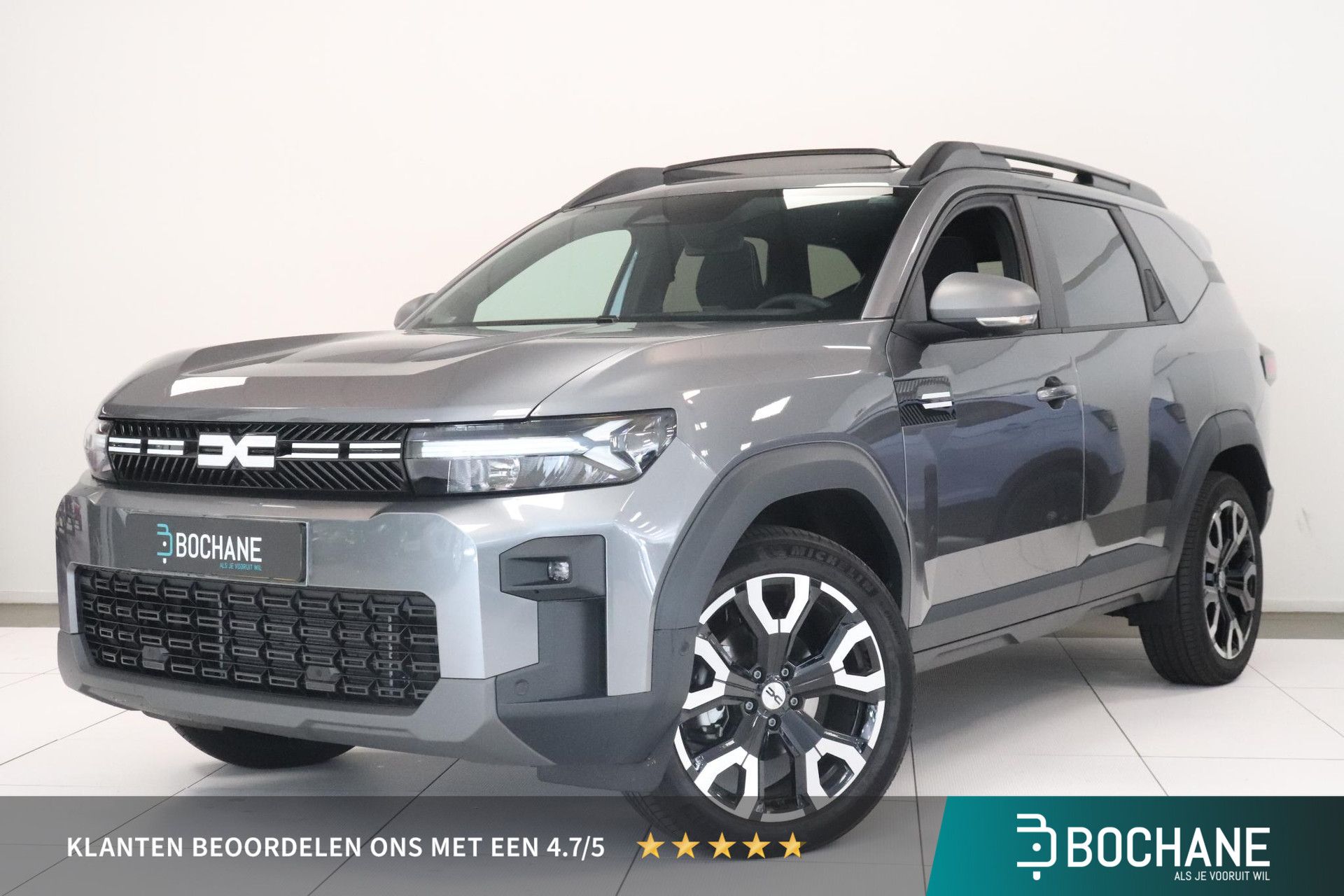 Dacia Bigster met kenteken JXB-04-K – vooraanzicht